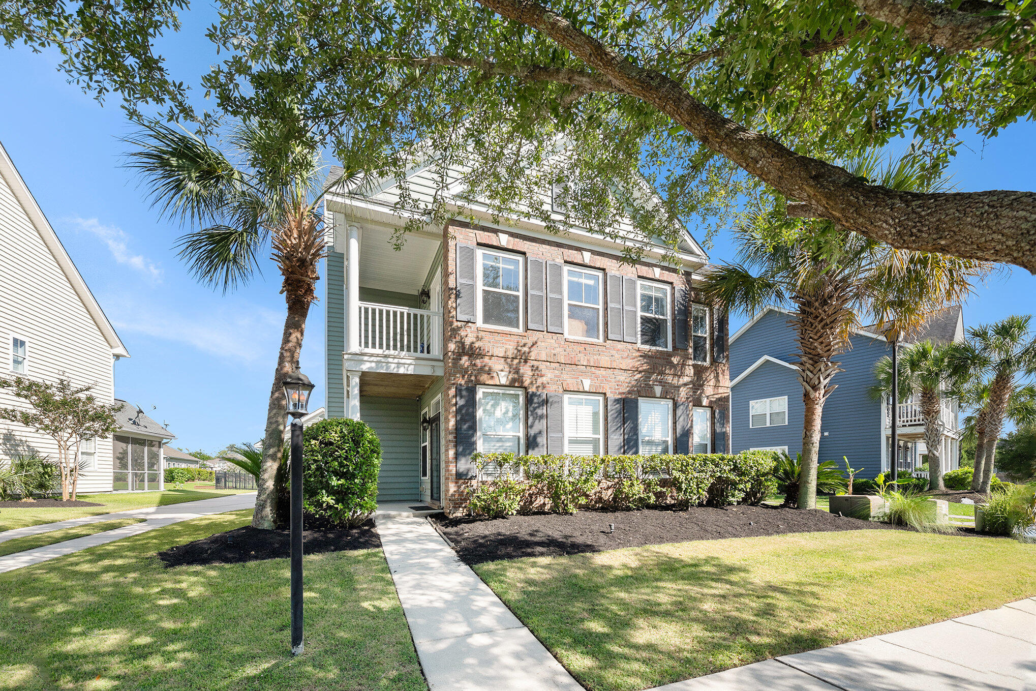 125 Gaslight Boulevard