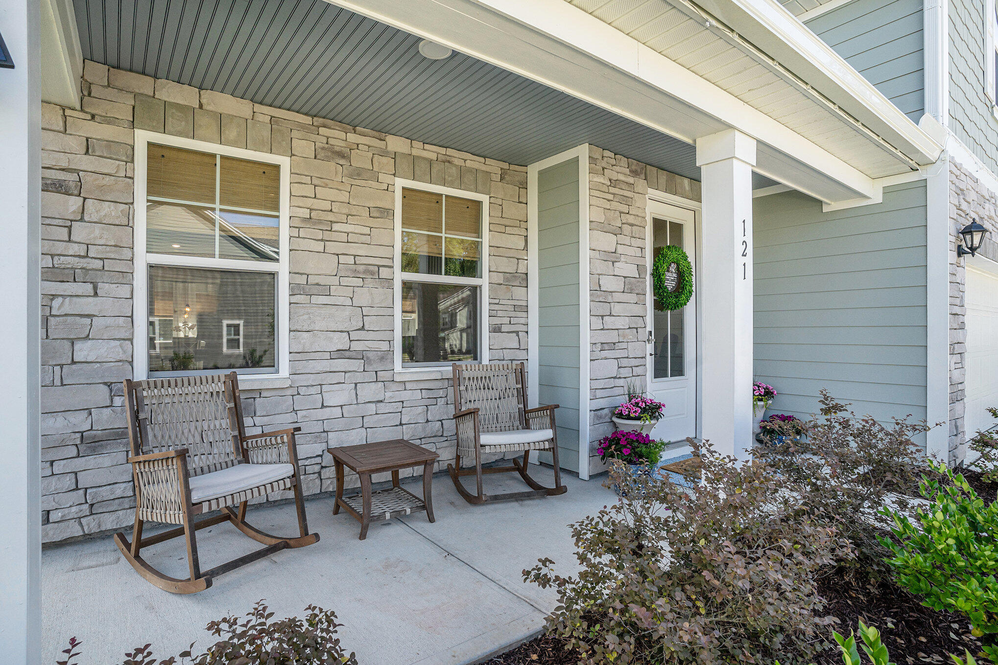 121 Cherry Grove