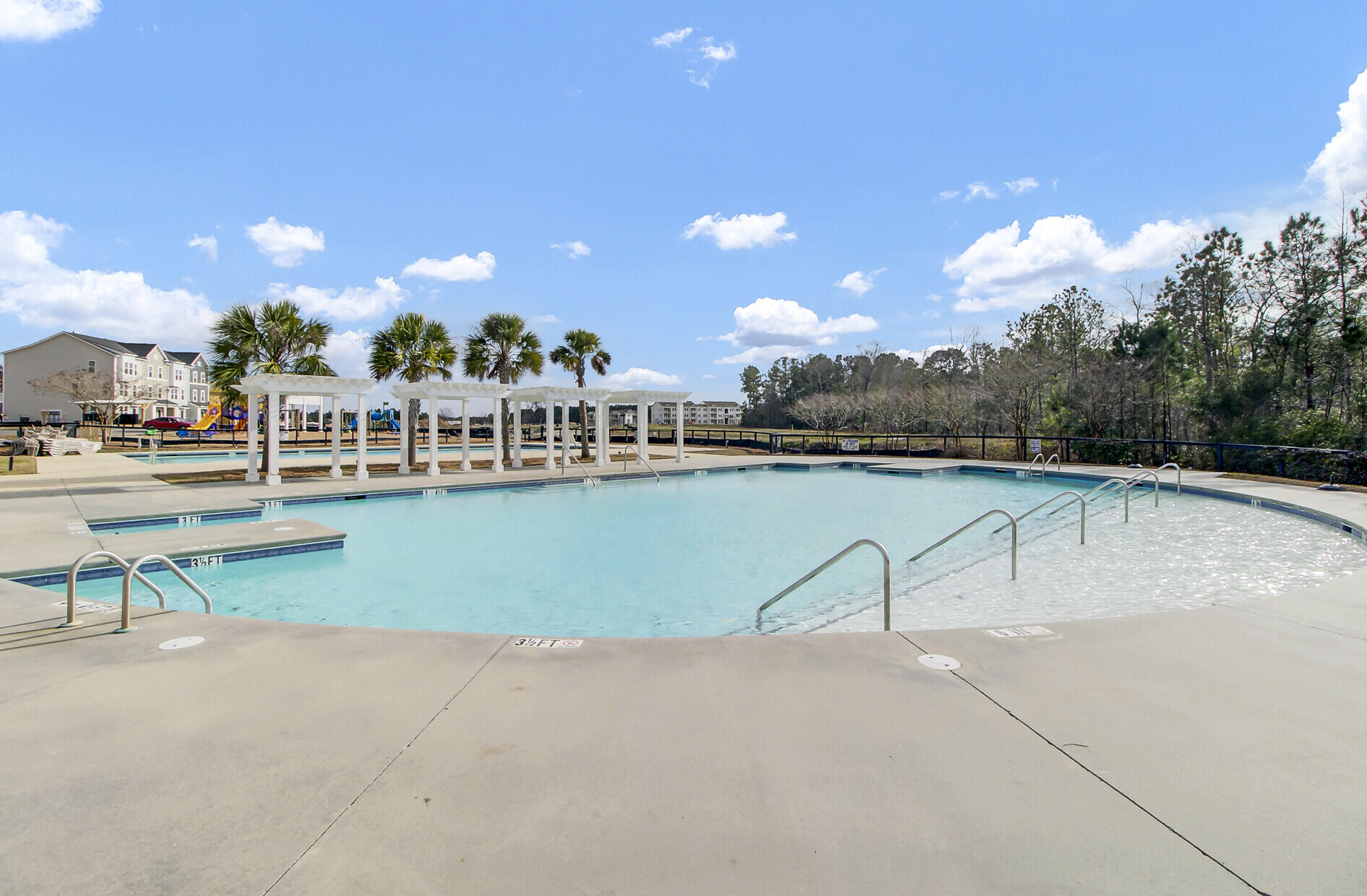 512 Alderly Drive