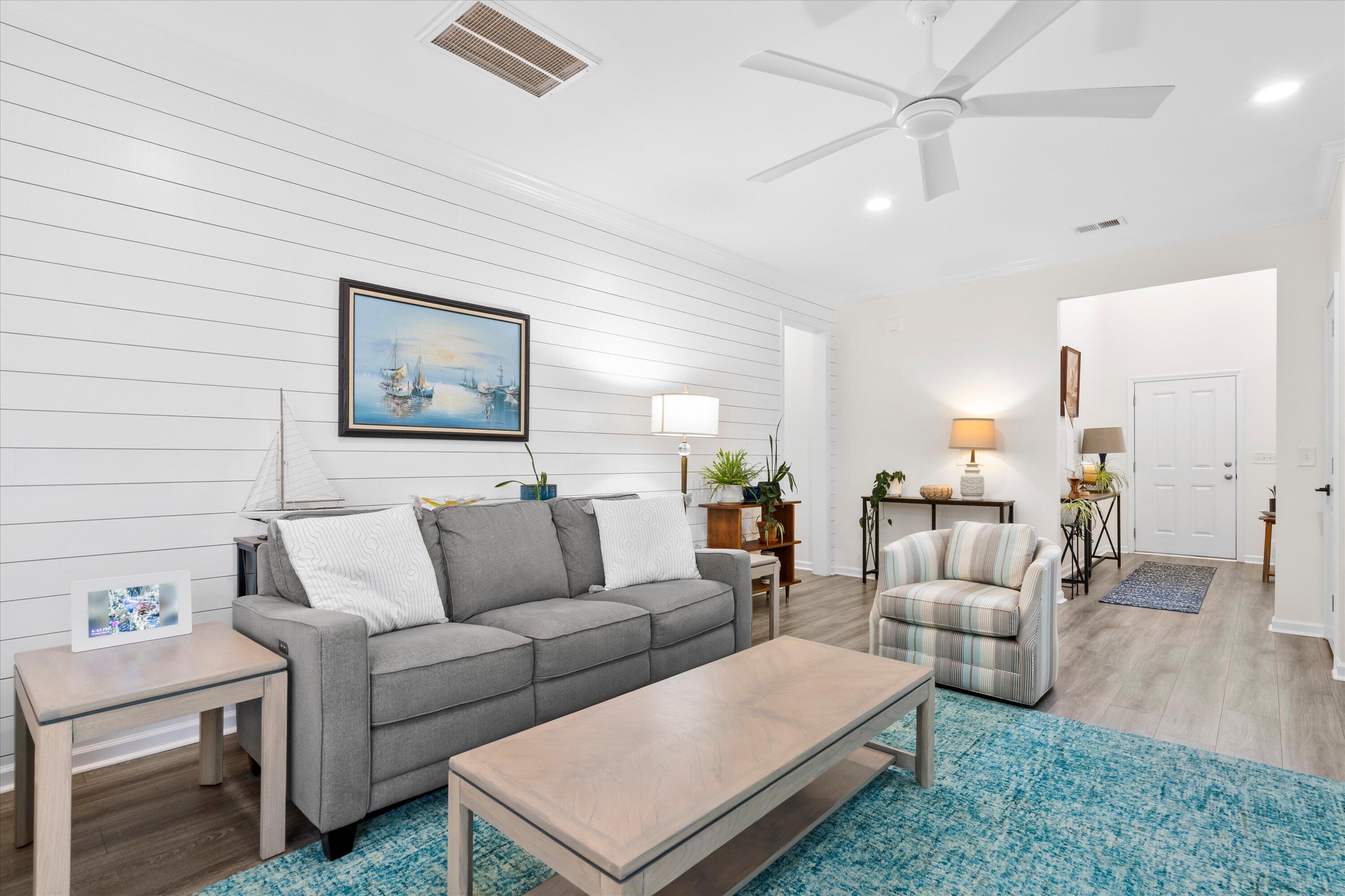 512 Alderly Drive