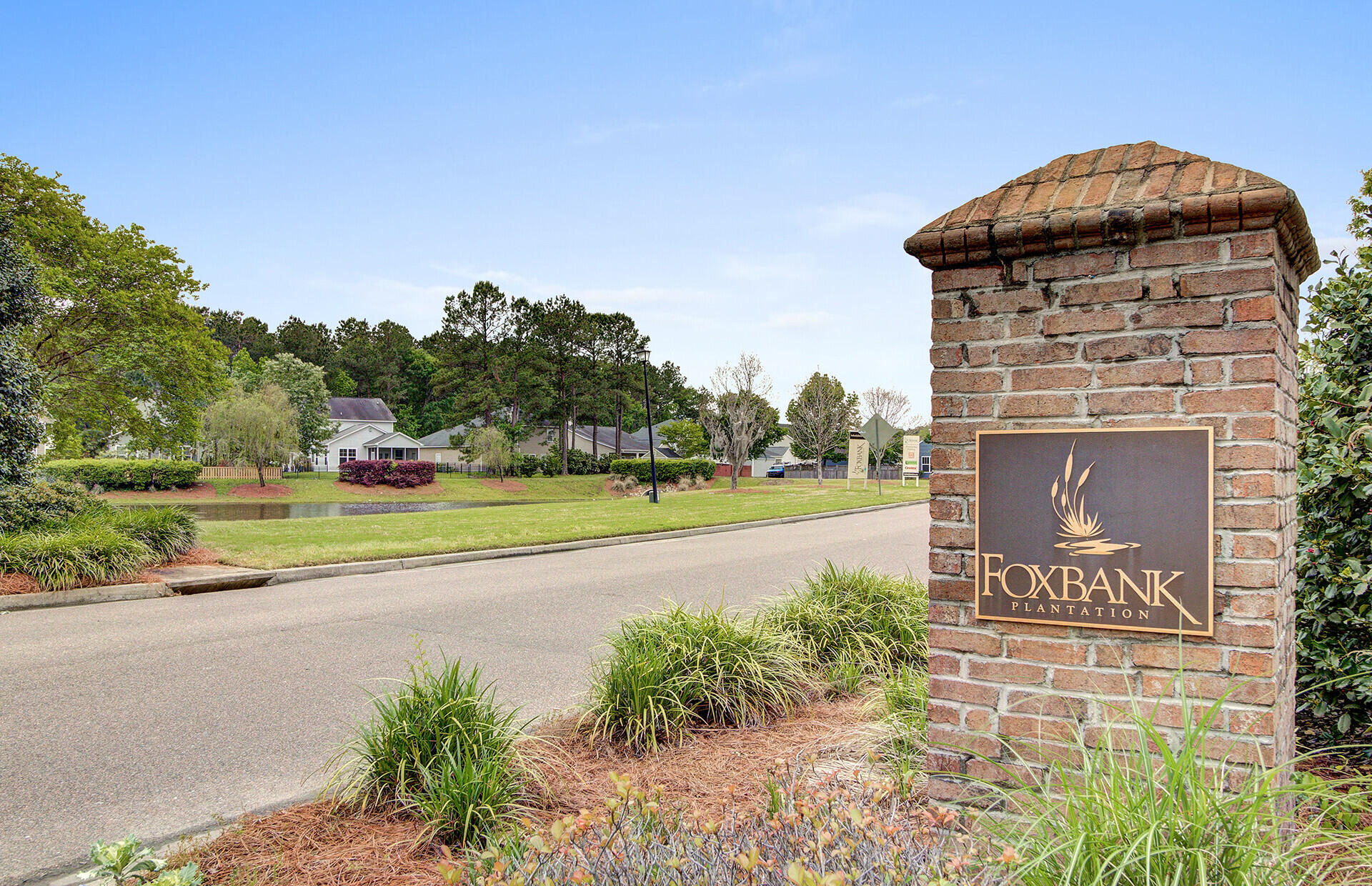 512 Alderly Drive