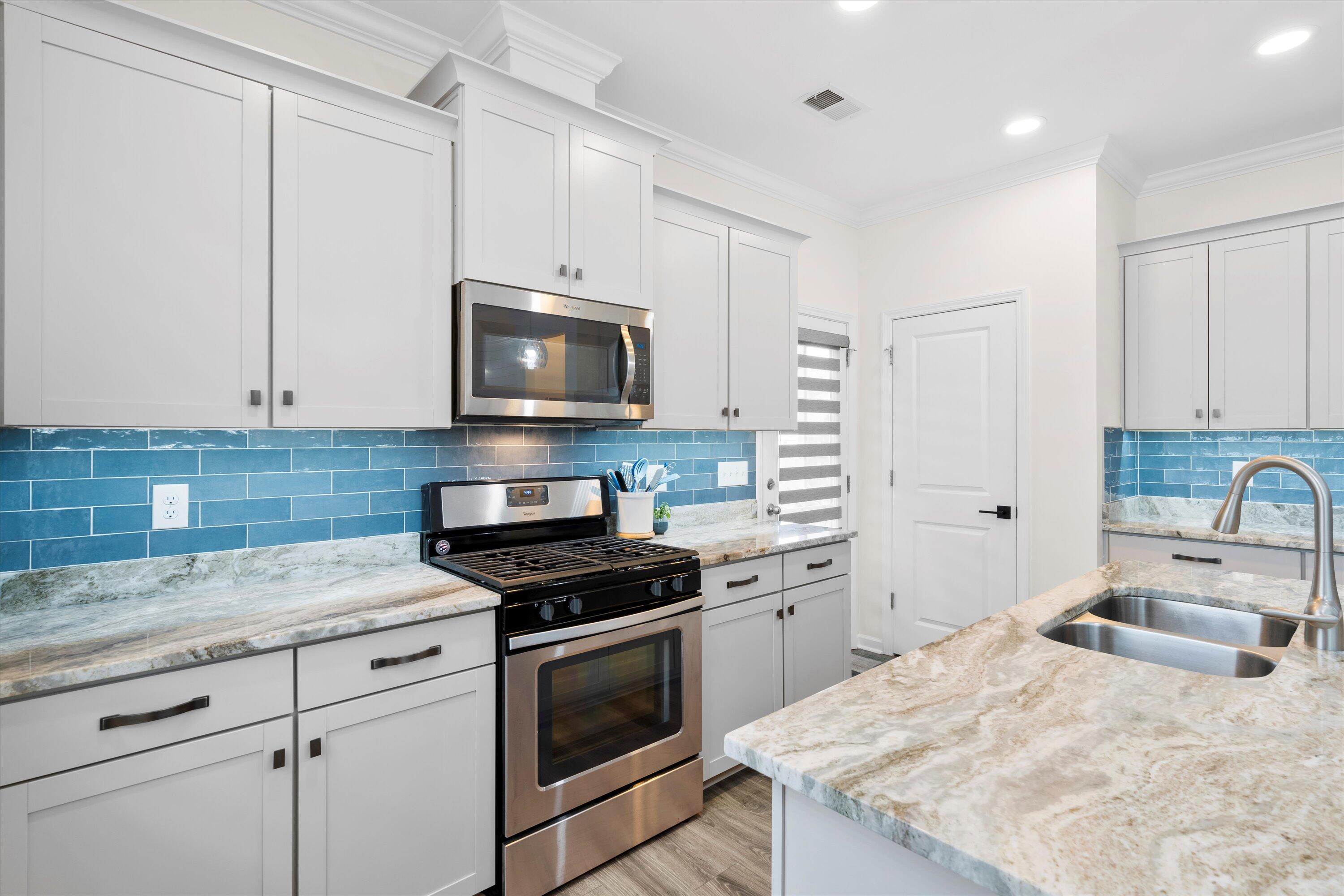 512 Alderly Drive