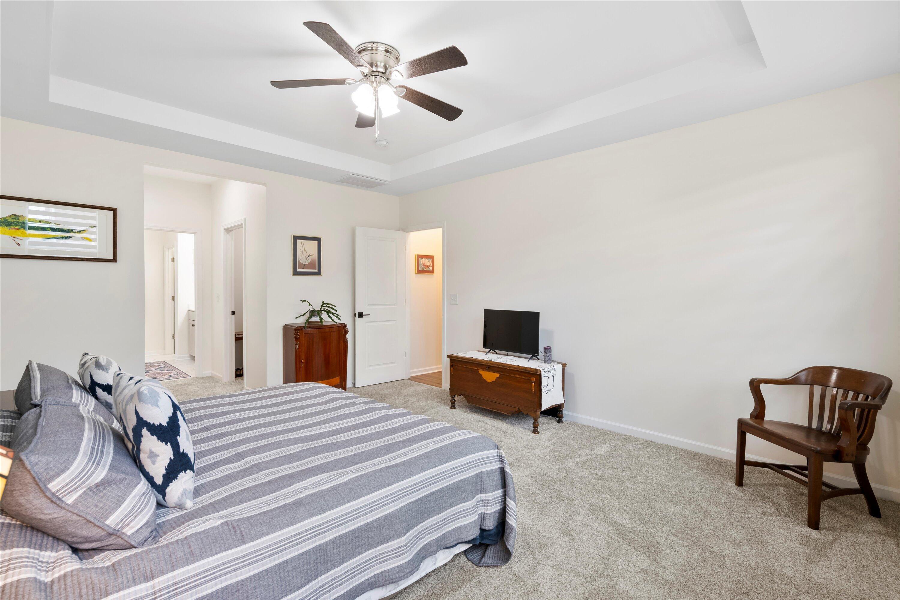 512 Alderly Drive
