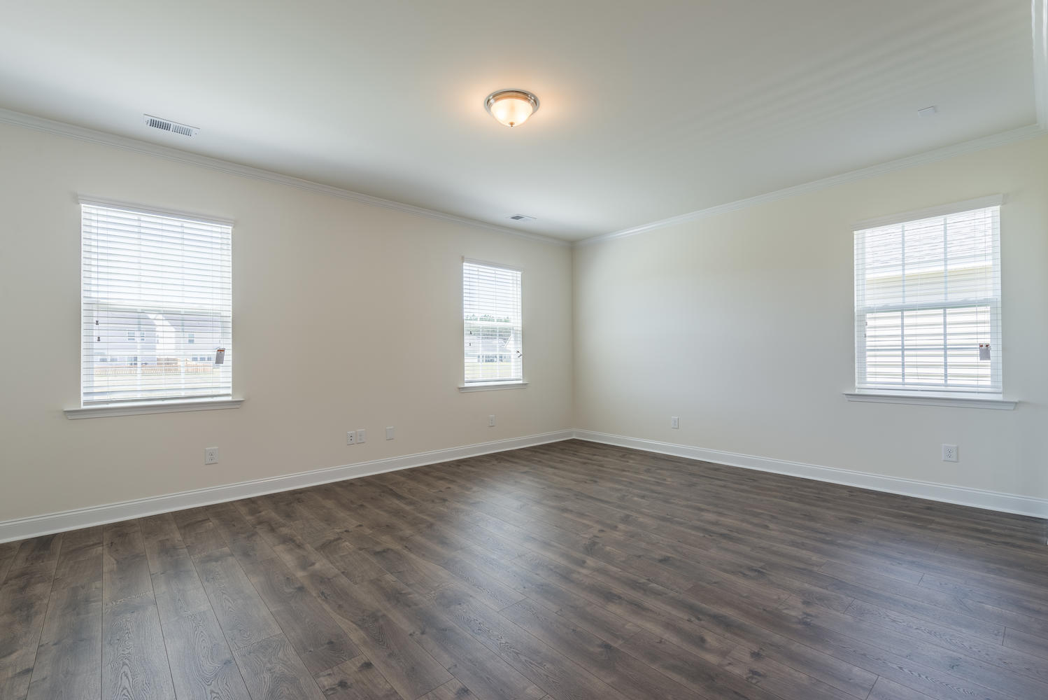 175 Threaded Fern Street