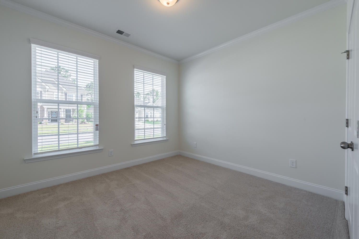 175 Threaded Fern Street