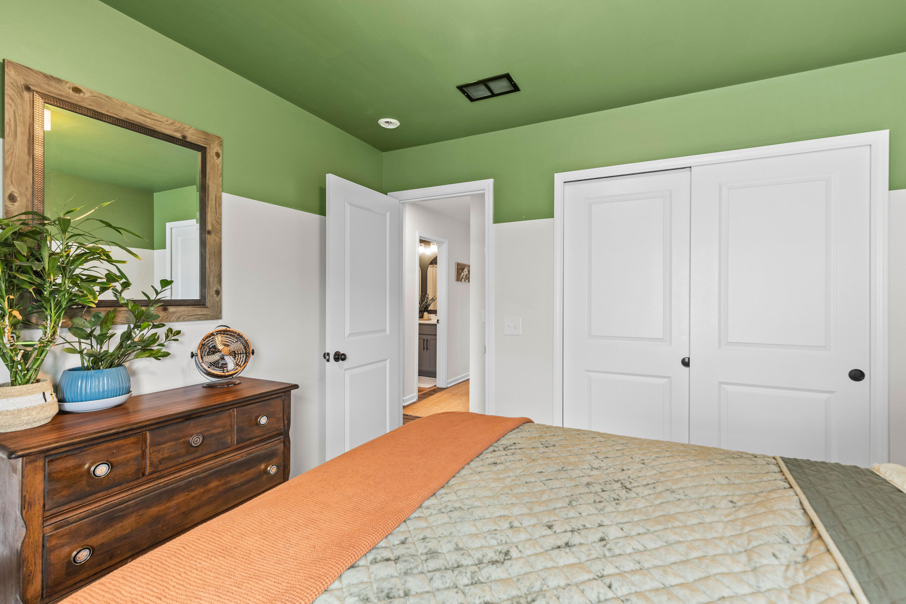 4418 Palm Shadow Drive