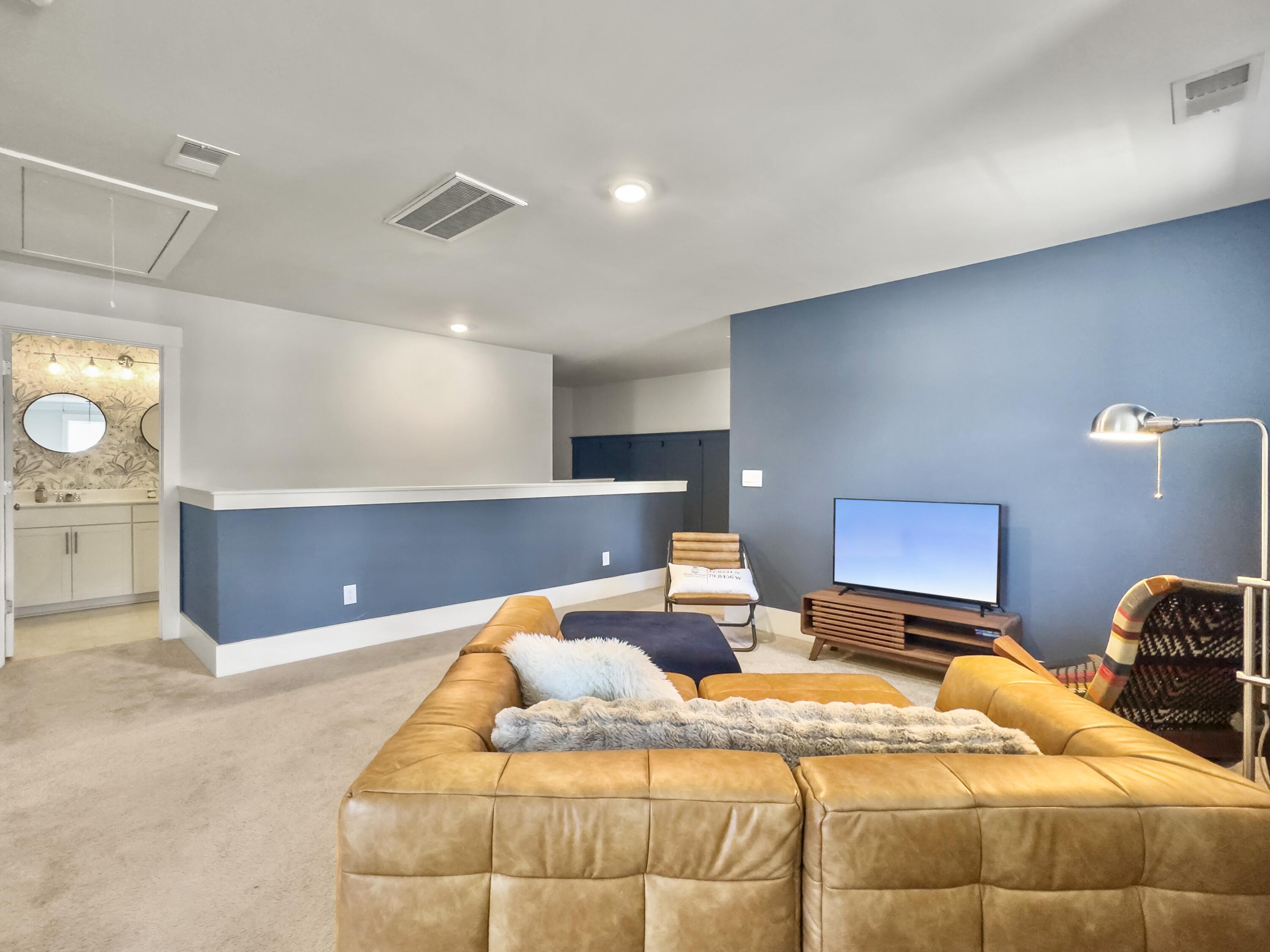 1225 Rudy Lane
