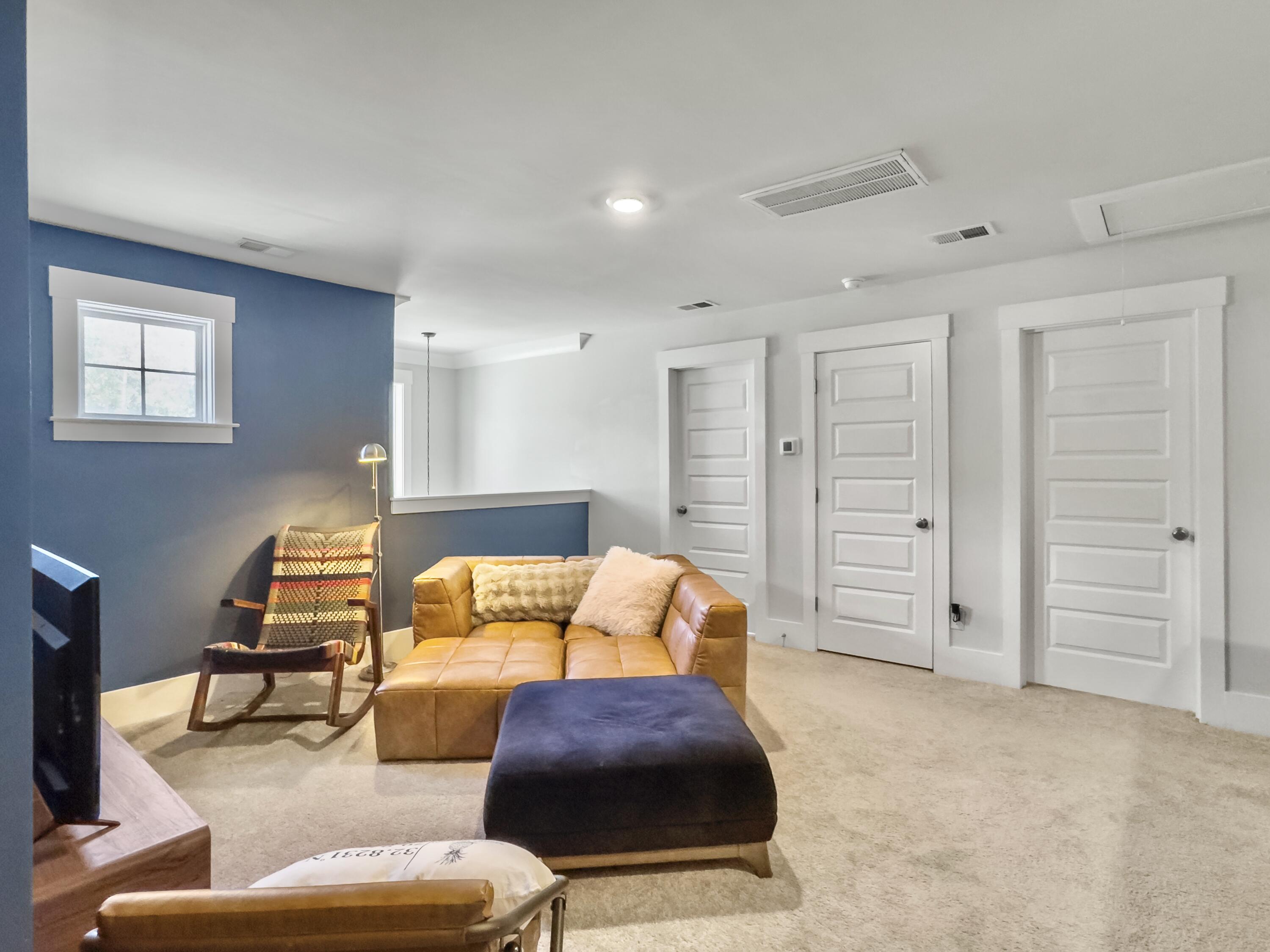 1225 Rudy Lane