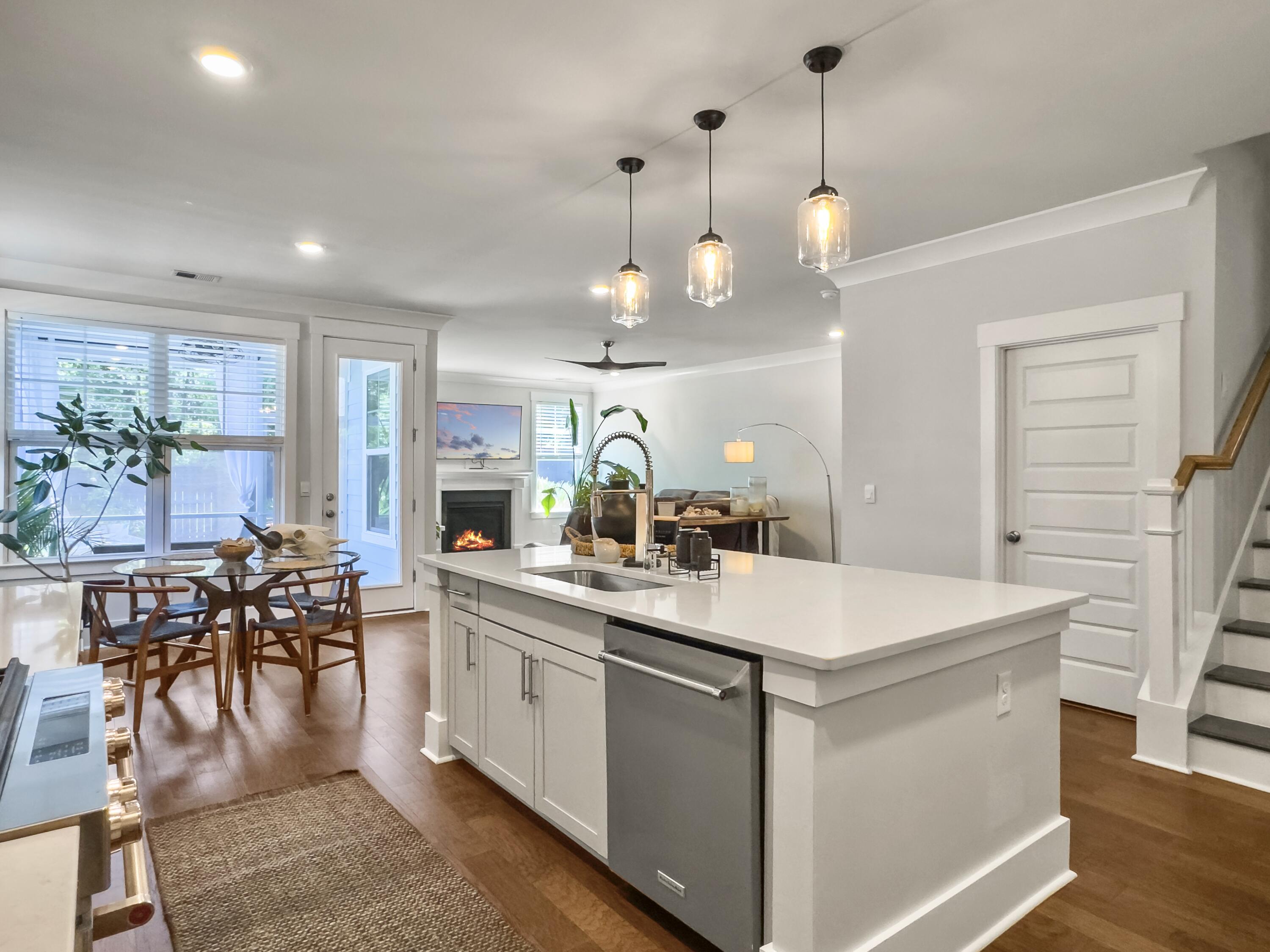 1225 Rudy Lane