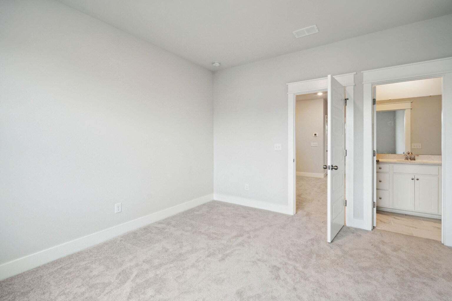 243 Denham Street