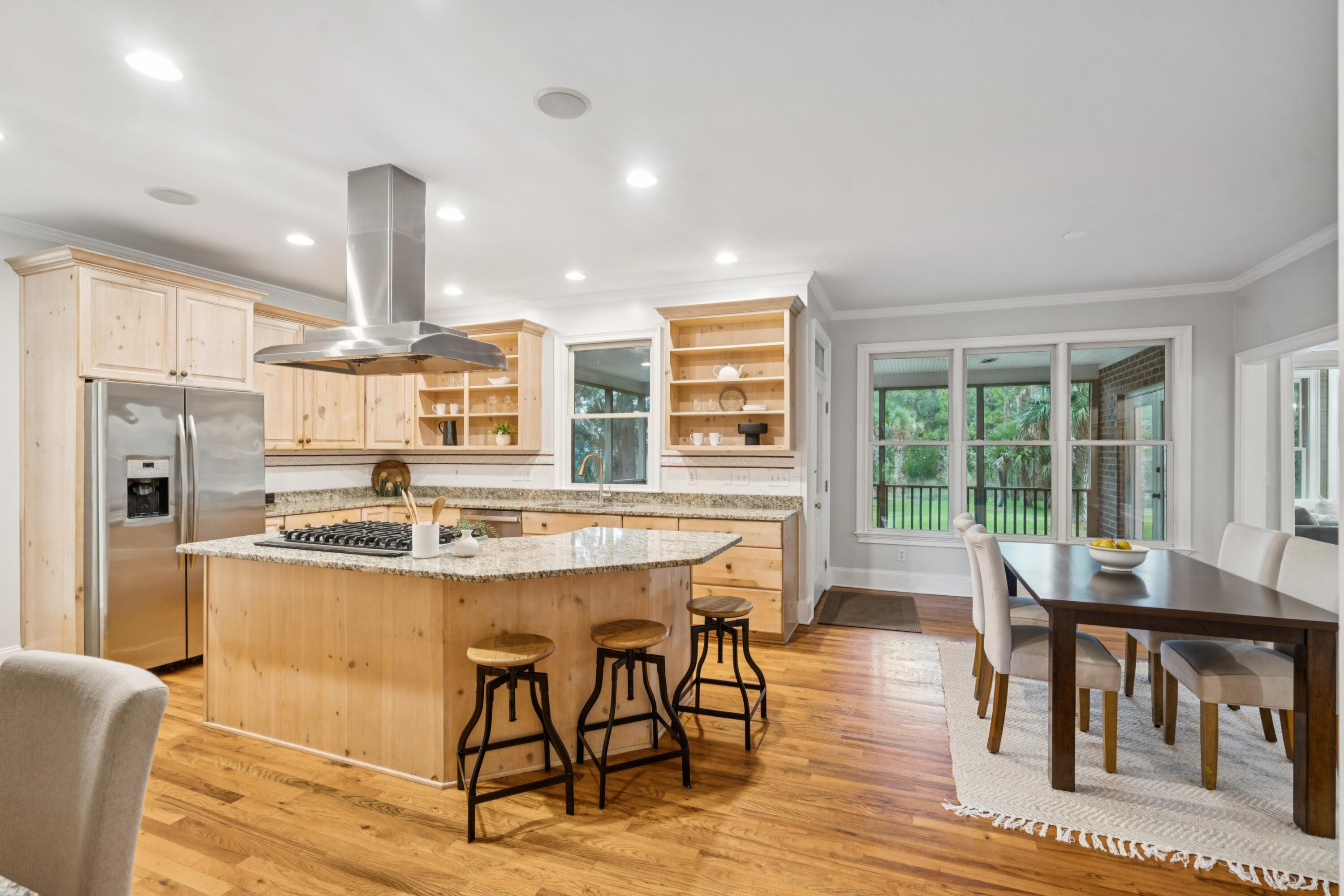 3919 Colonel Vanderhorst Circle