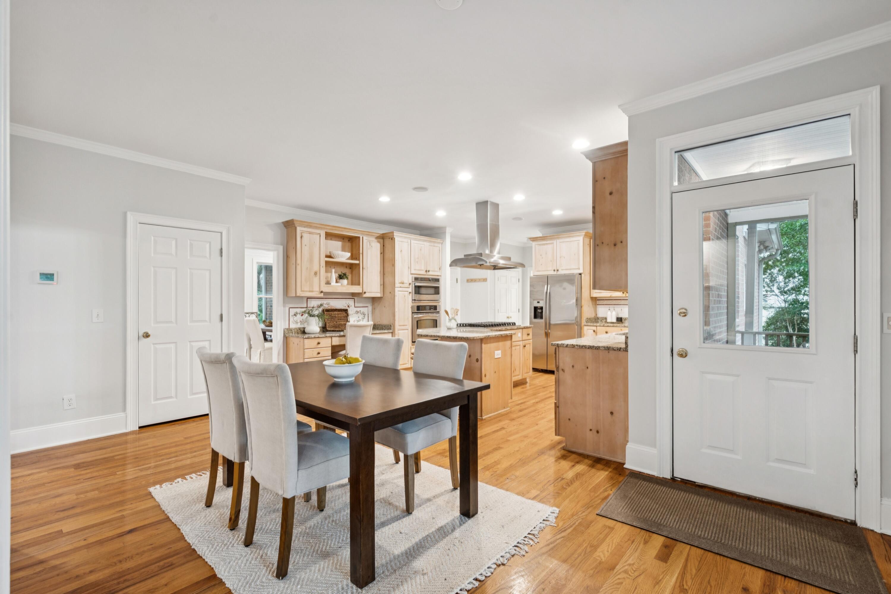 3919 Colonel Vanderhorst Circle