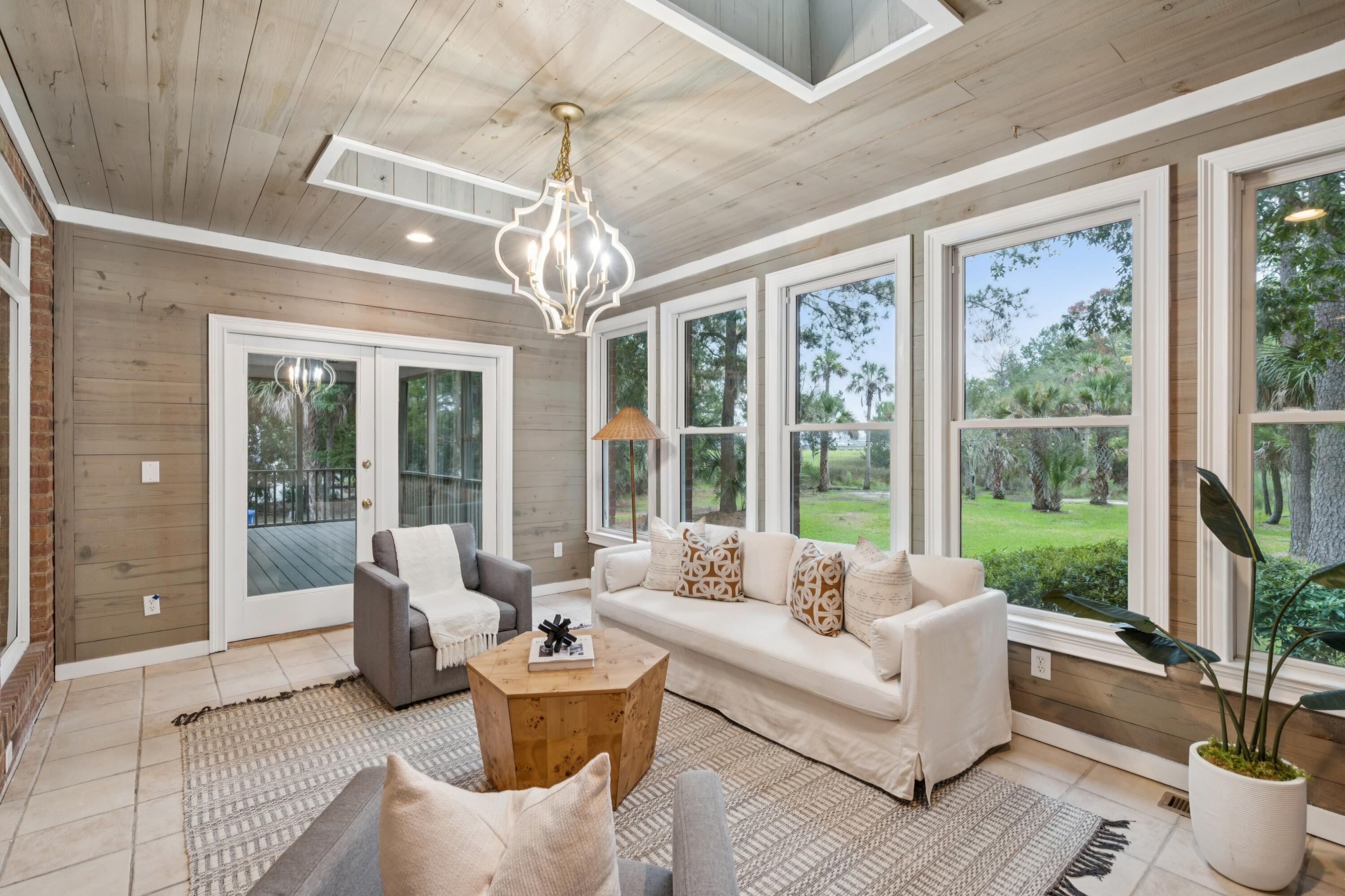 3919 Colonel Vanderhorst Circle