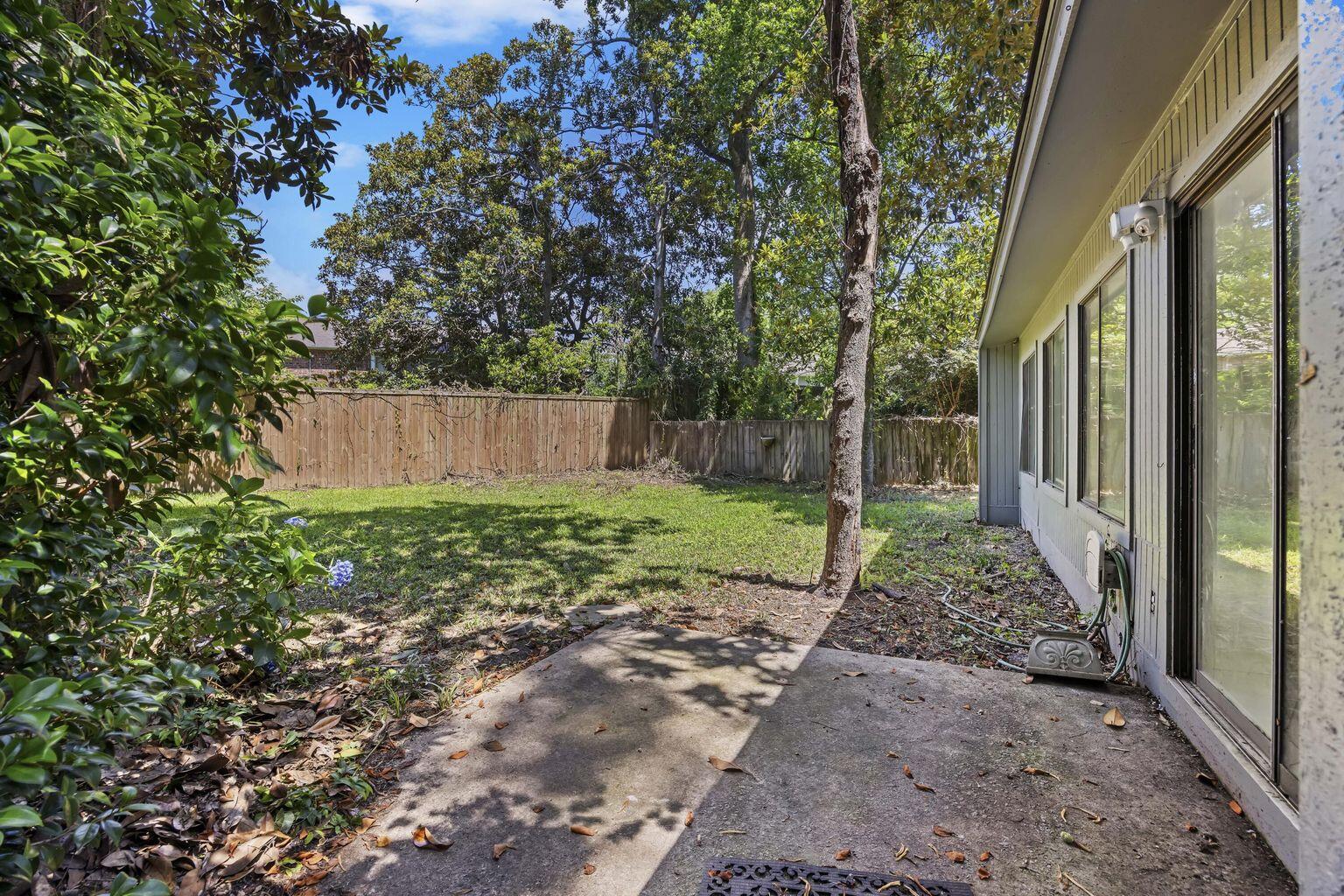 9 Stallion Court