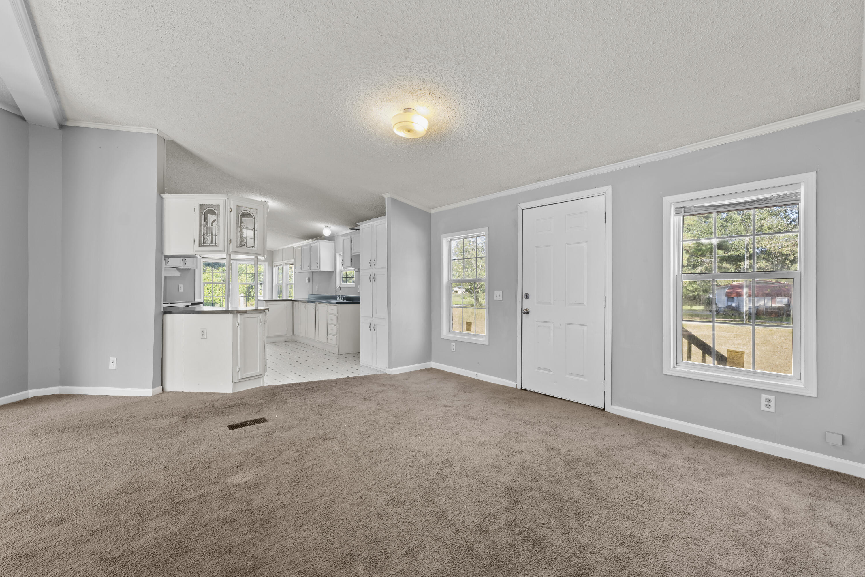 335 Hudson Road