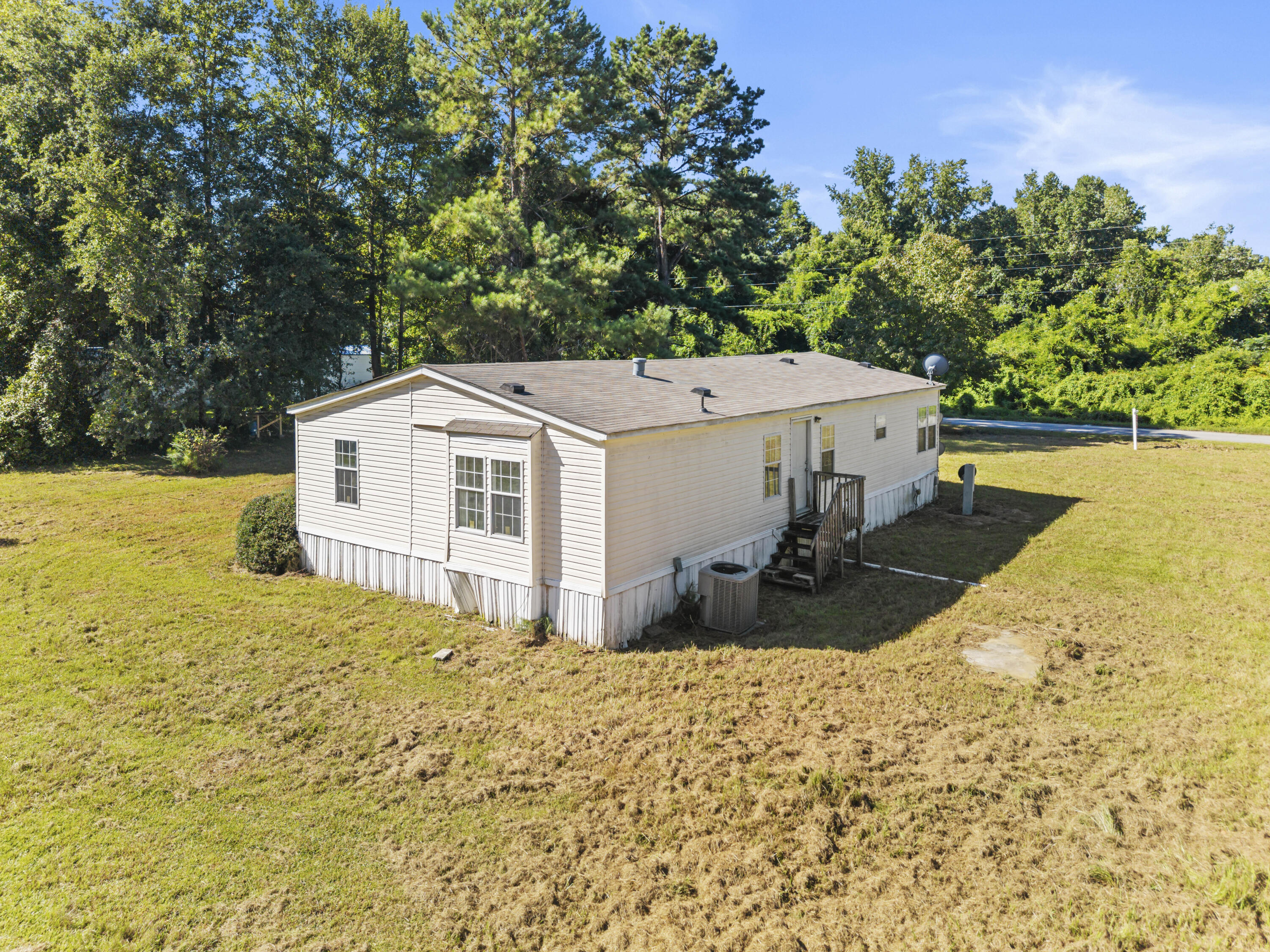 335 Hudson Road