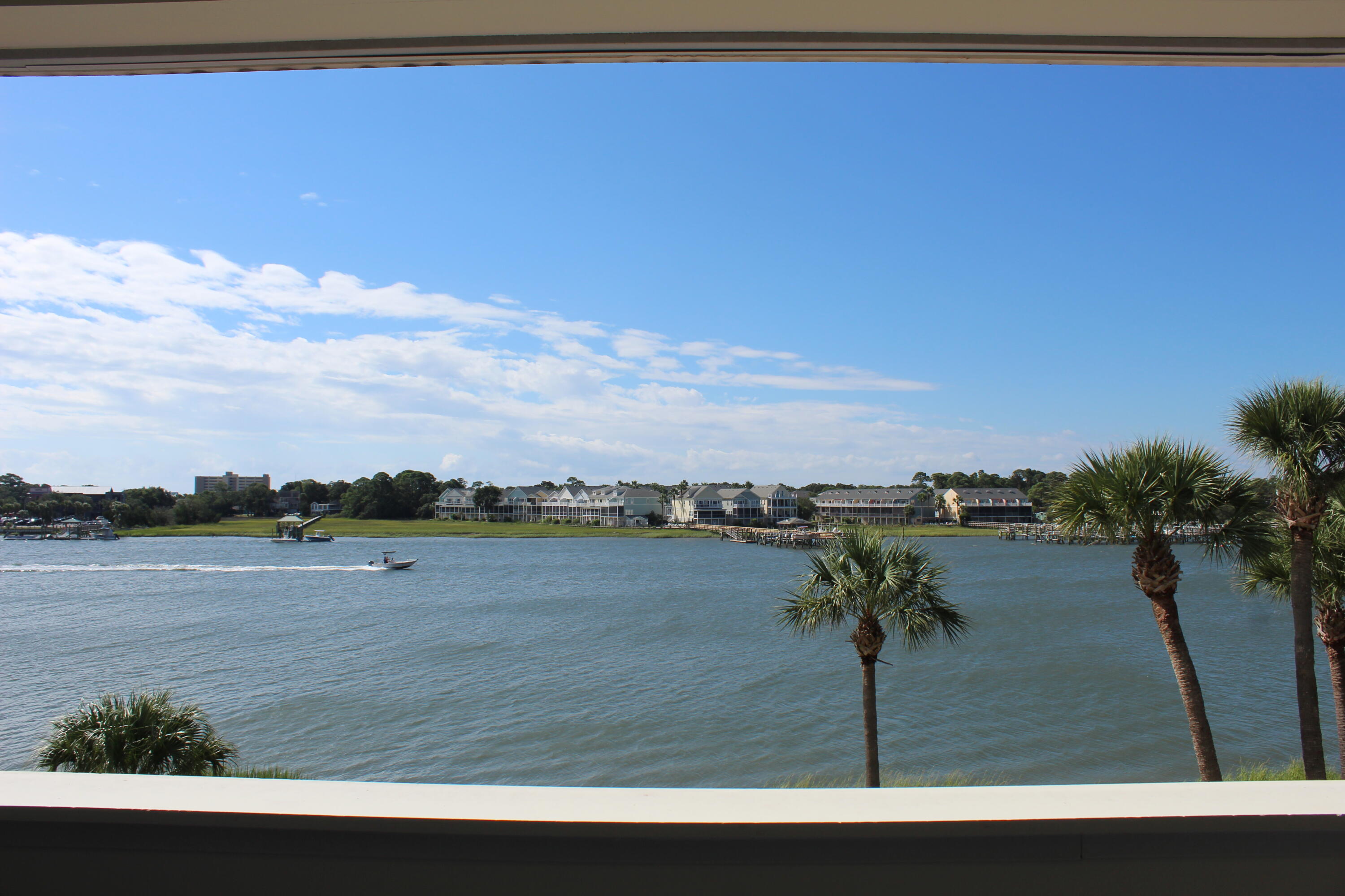17 W Mariners Cay Drive
