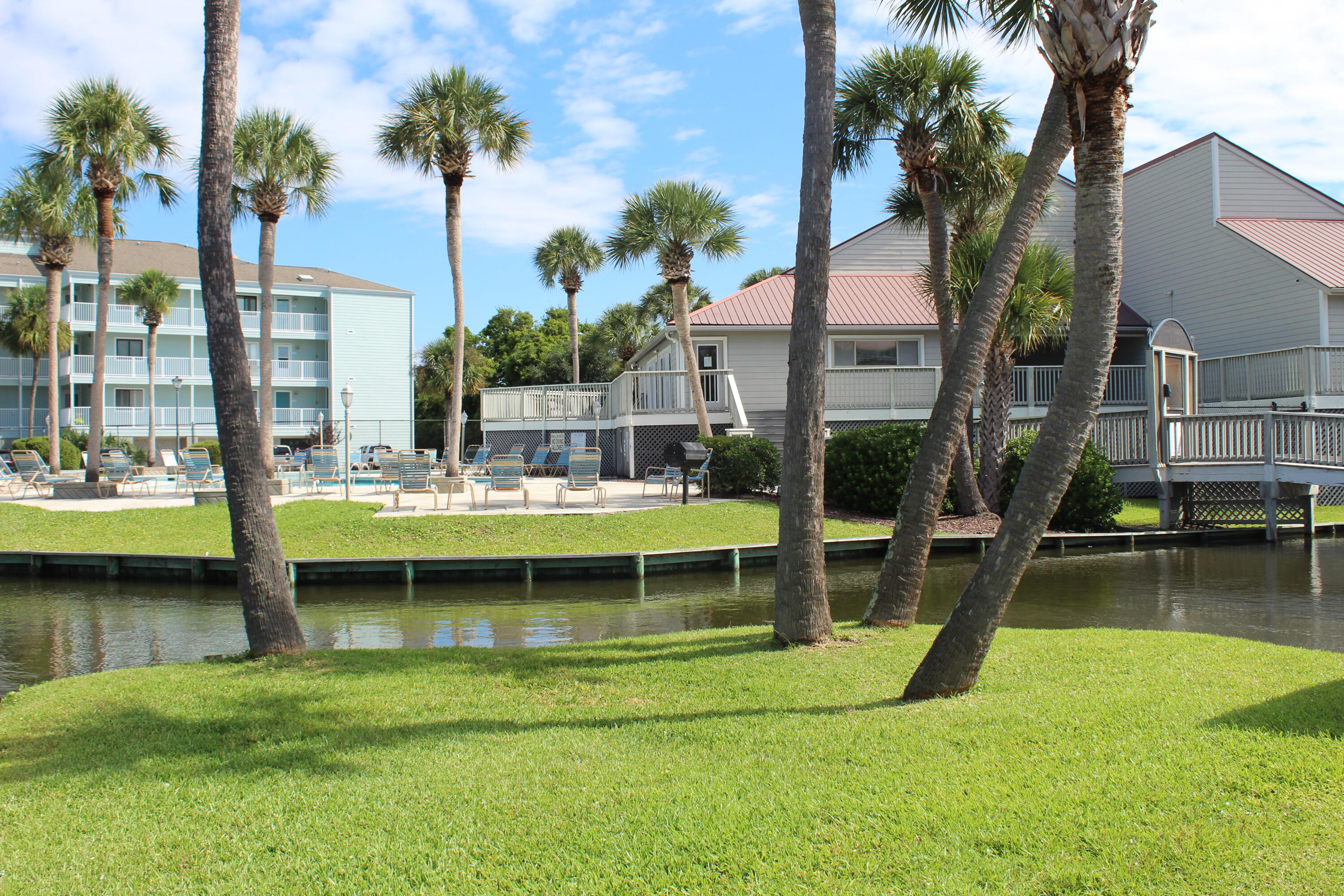 17 W Mariners Cay Drive