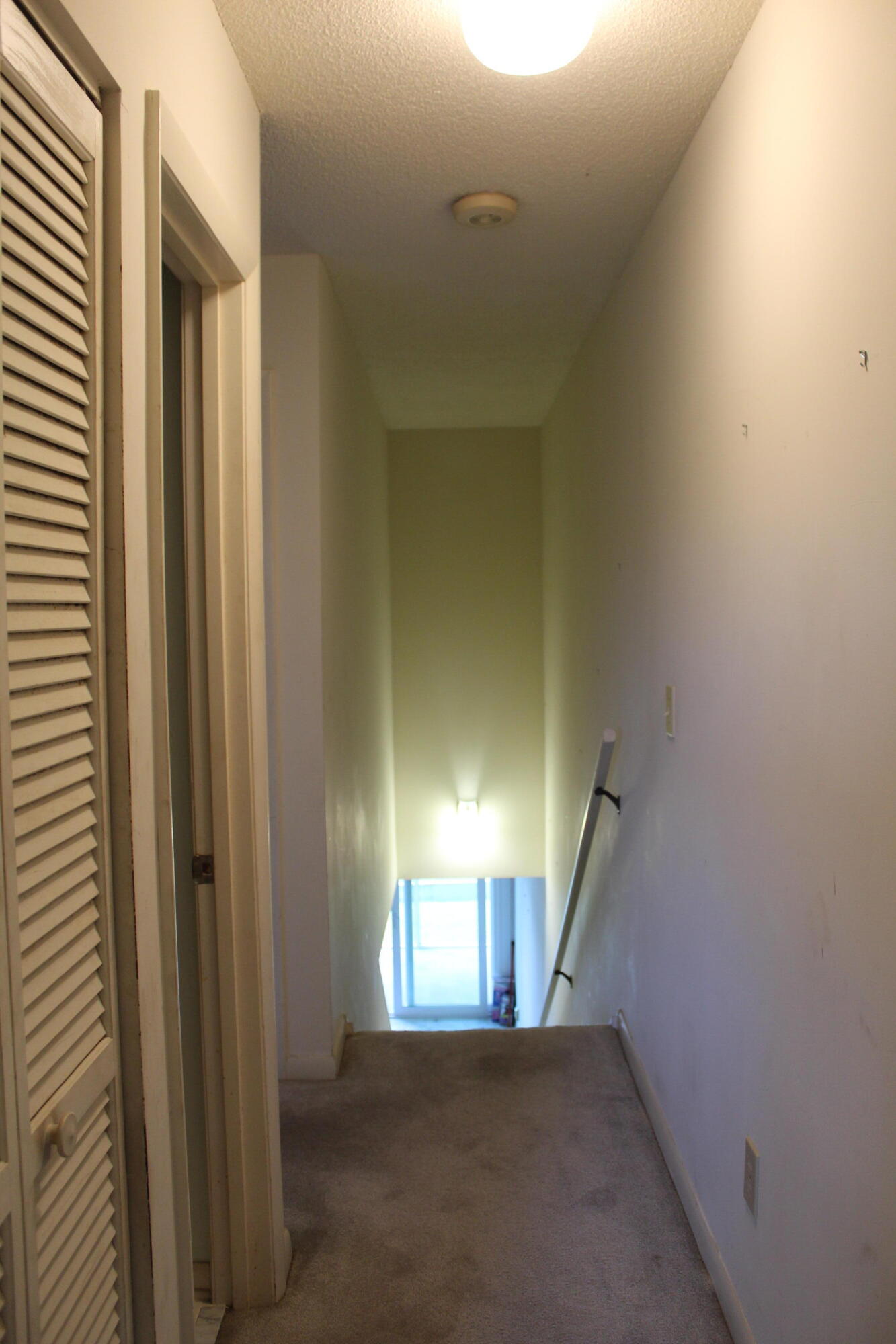 17 W Mariners Cay Drive