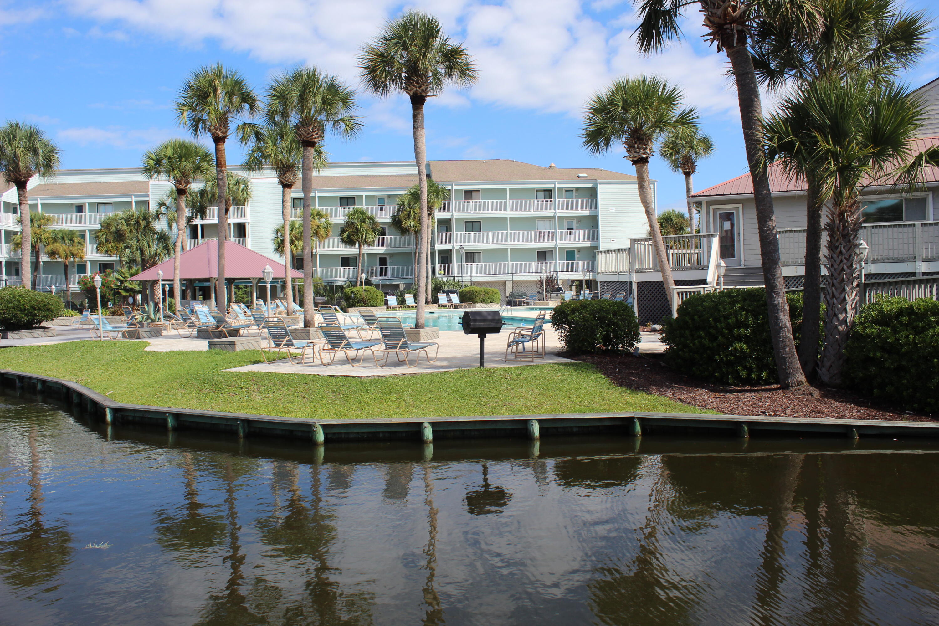 17 W Mariners Cay Drive