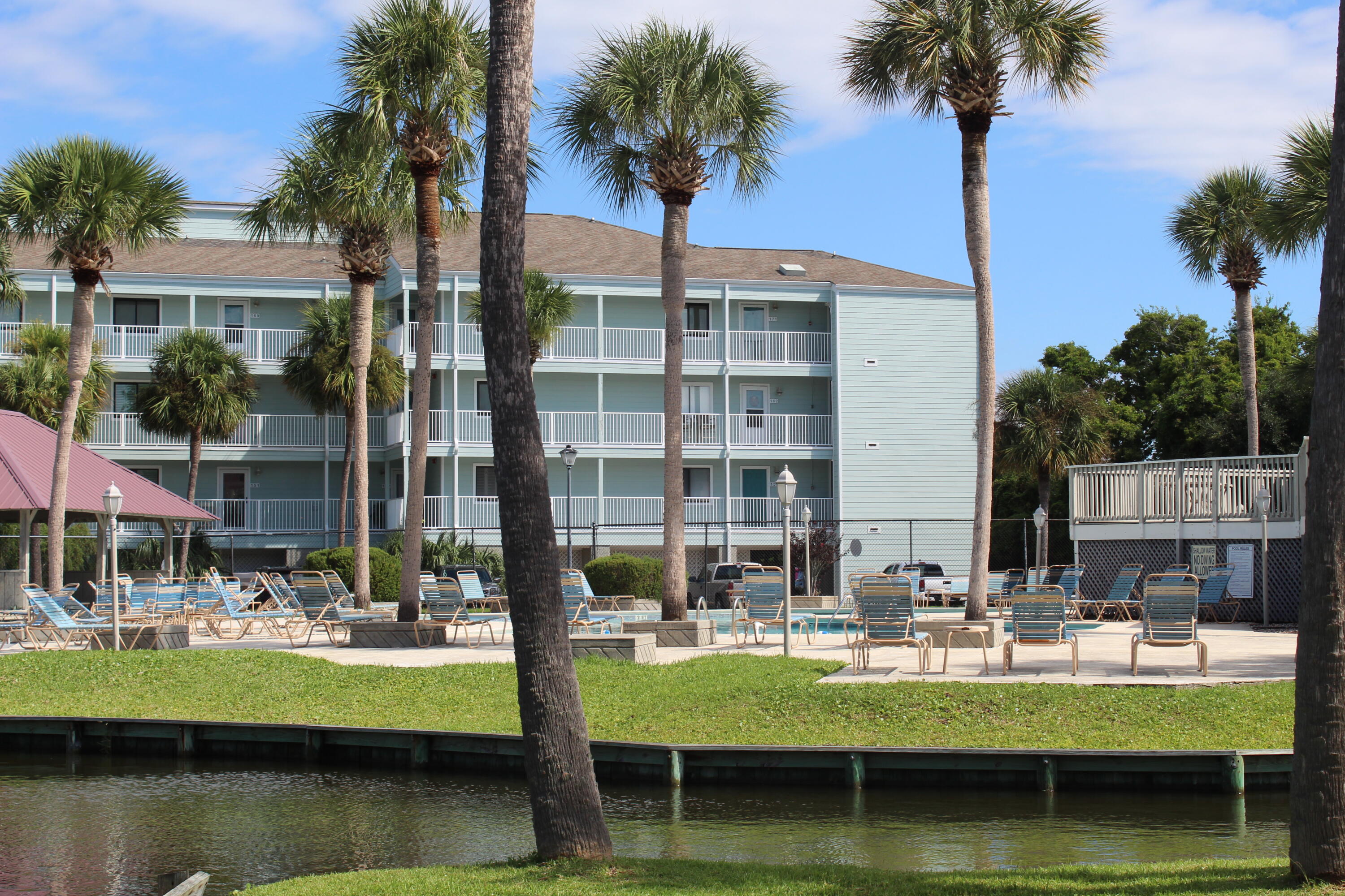 17 W Mariners Cay Drive