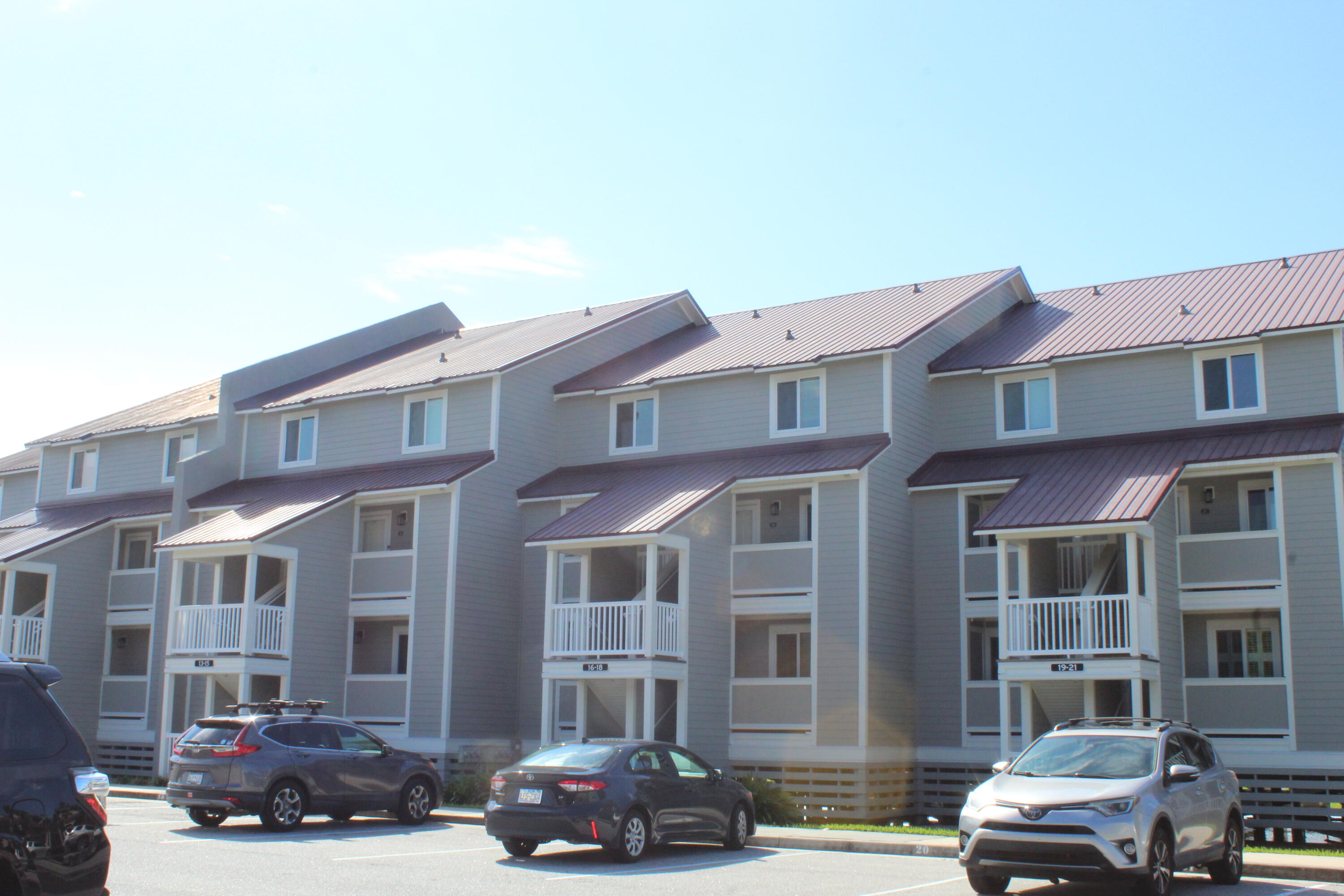 17 W Mariners Cay Drive