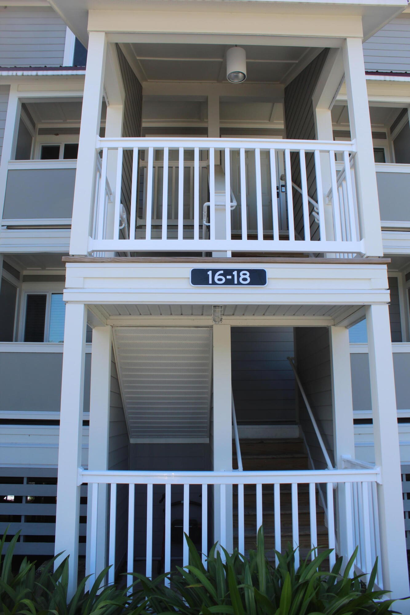 17 W Mariners Cay Drive