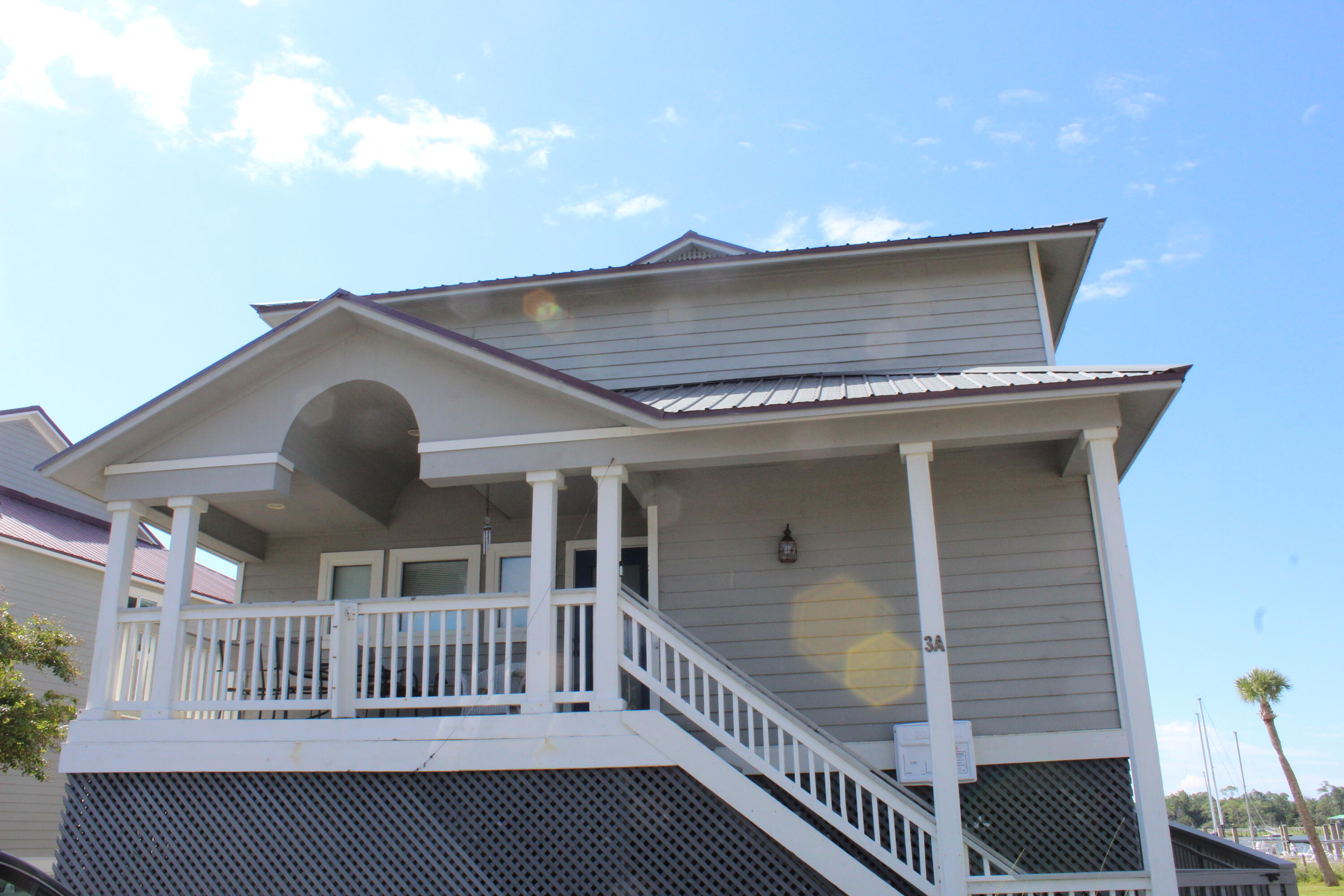 17 W Mariners Cay Drive