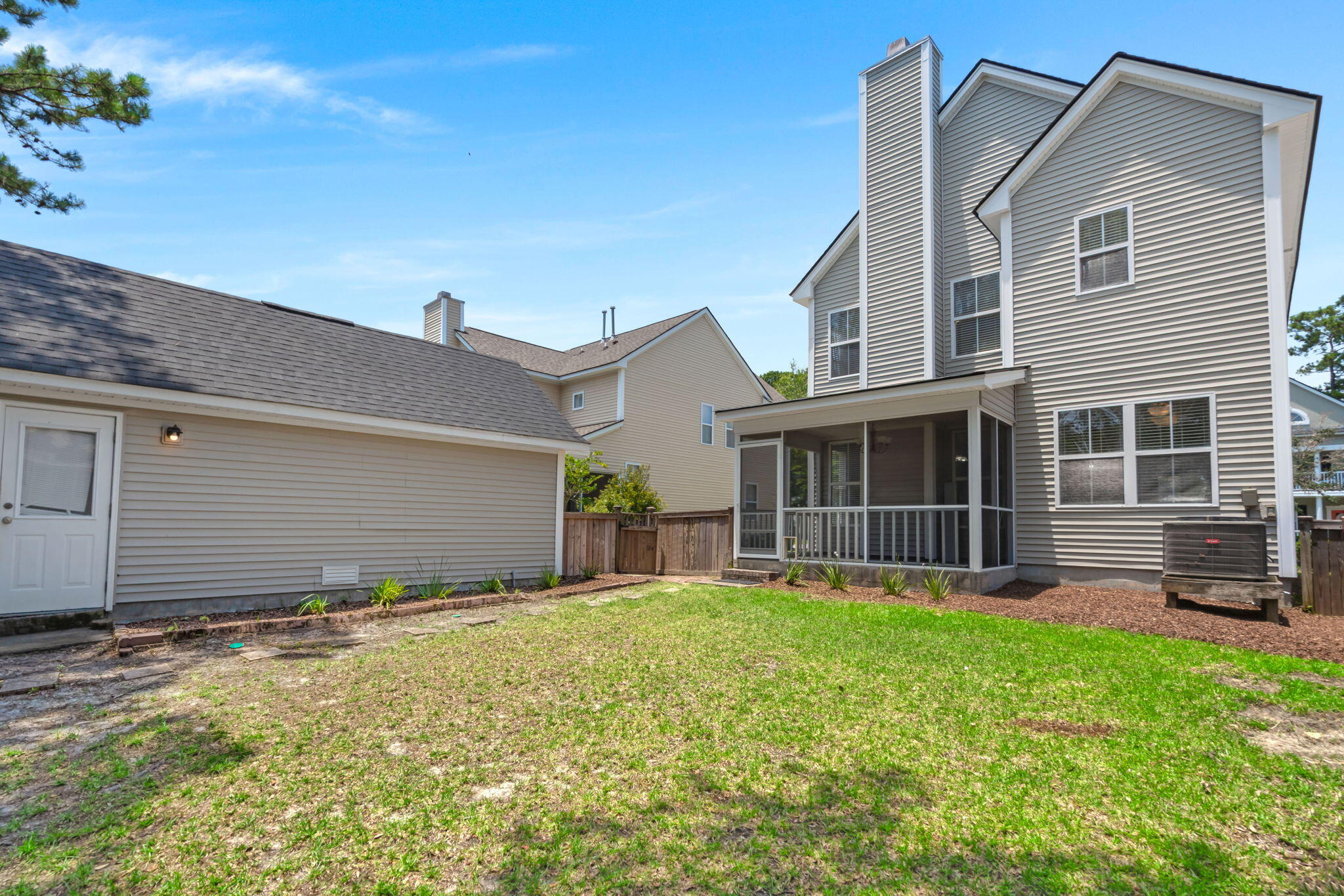 1844 Hubbell Drive