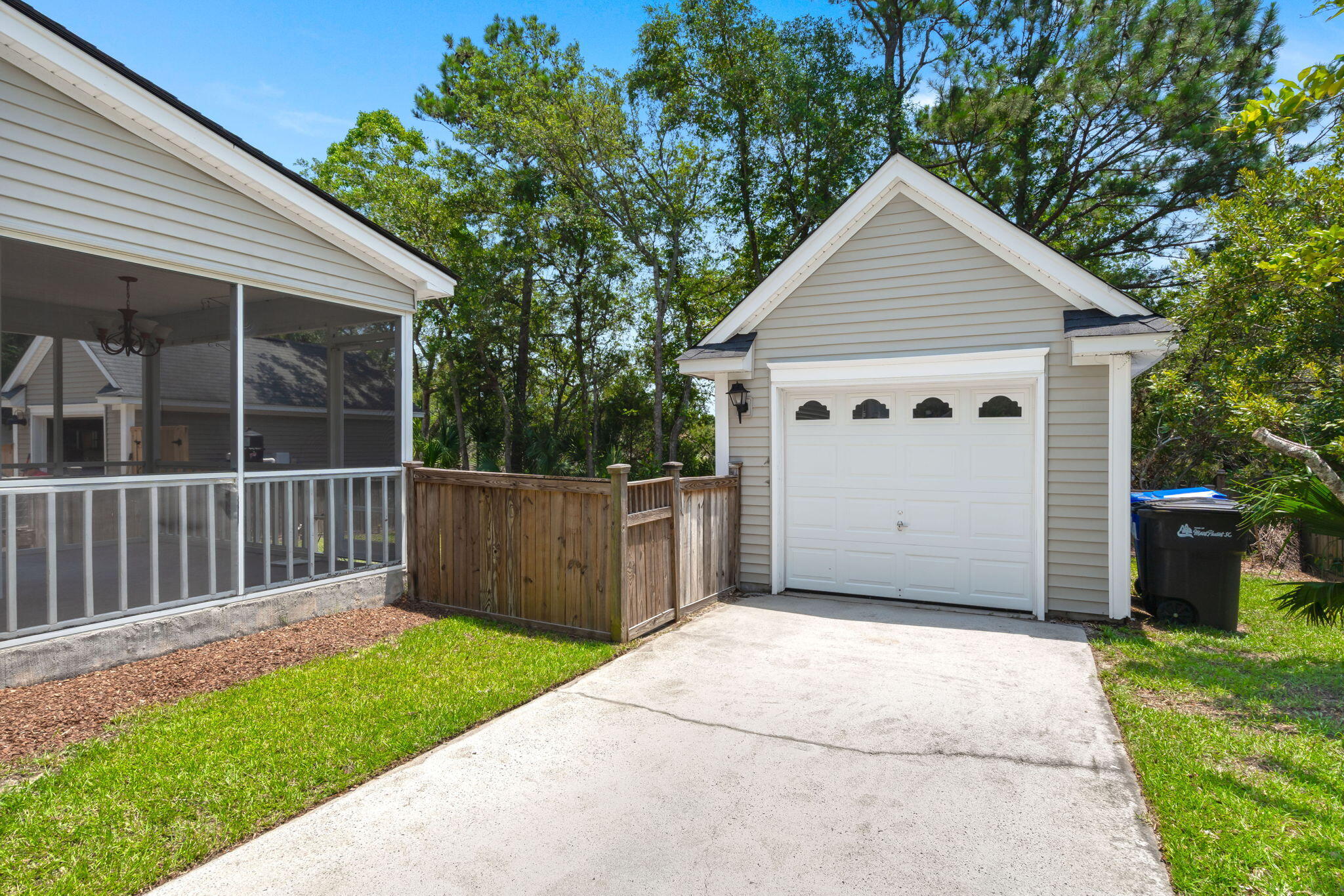 1844 Hubbell Drive