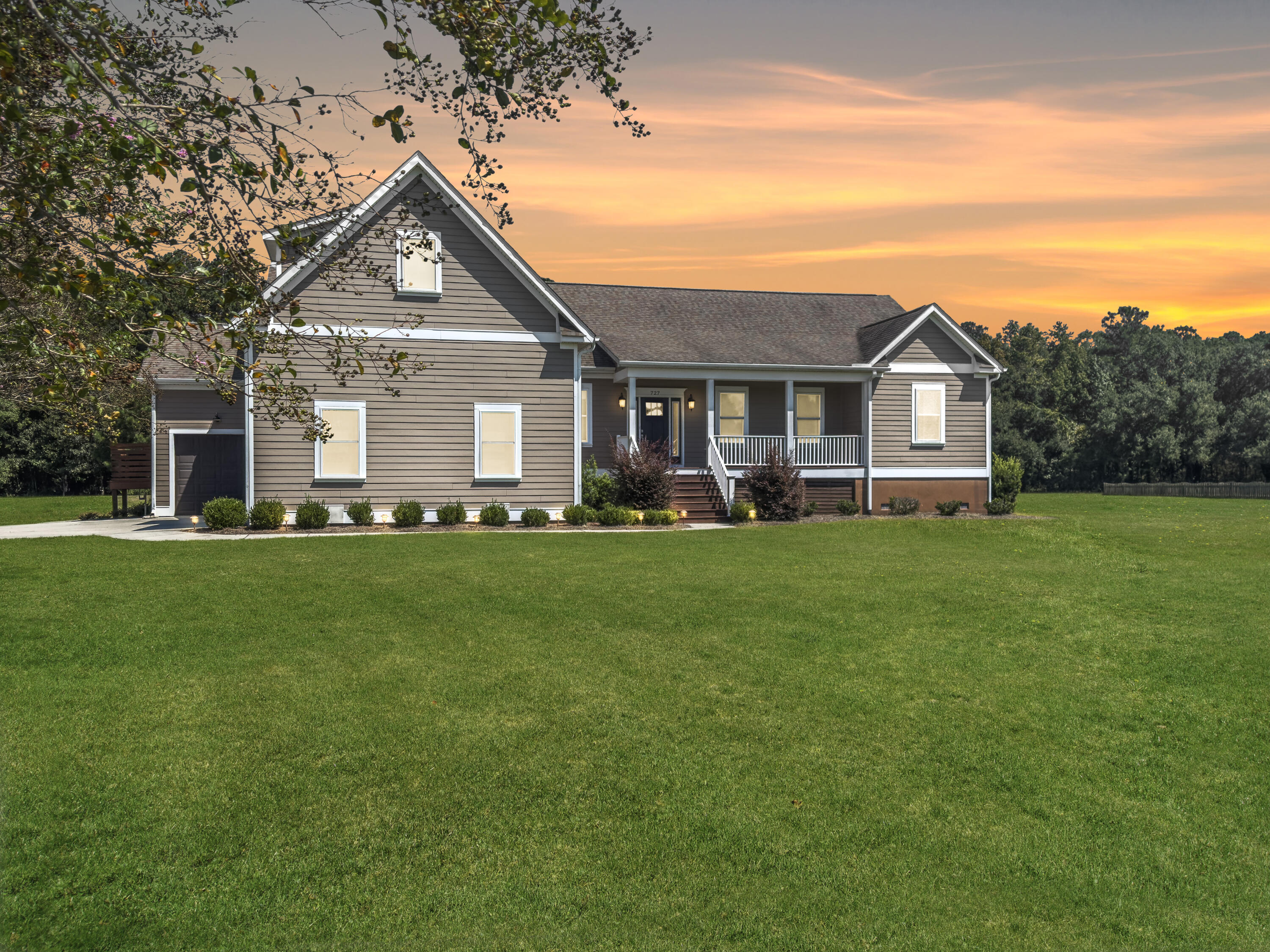 727 Sonny Boy Lane