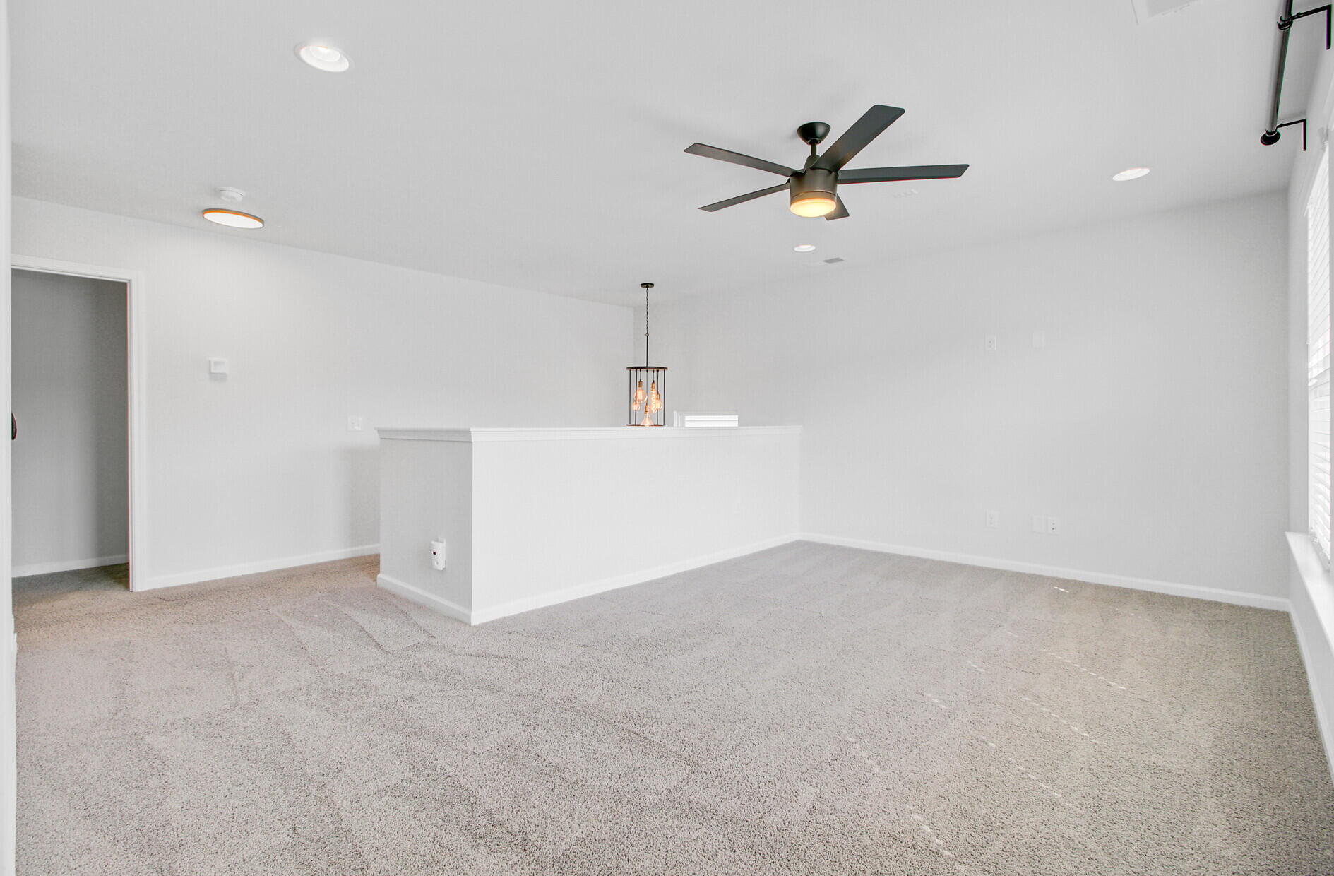 1507 Dawn Mist Way