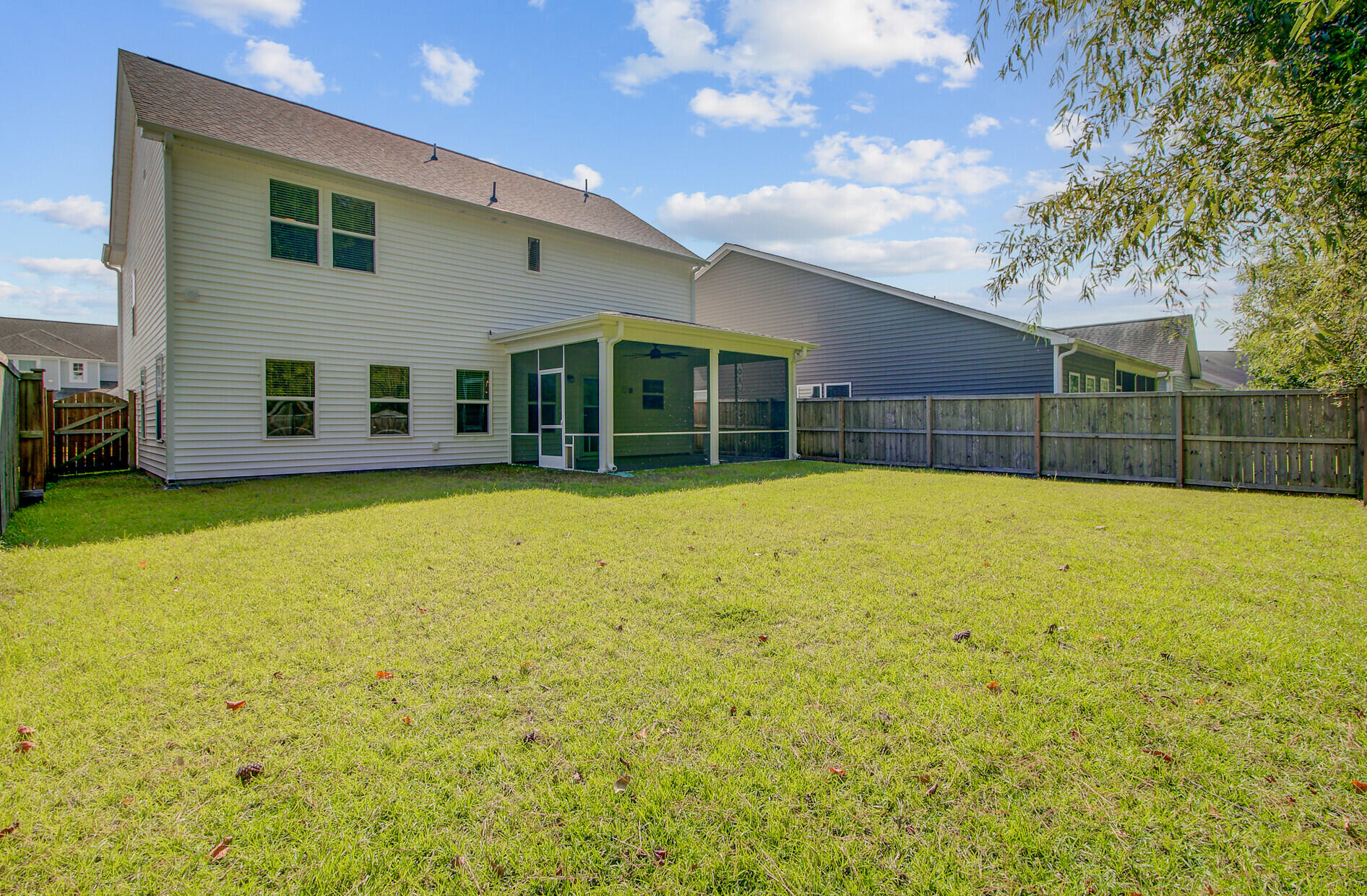 1507 Dawn Mist Way