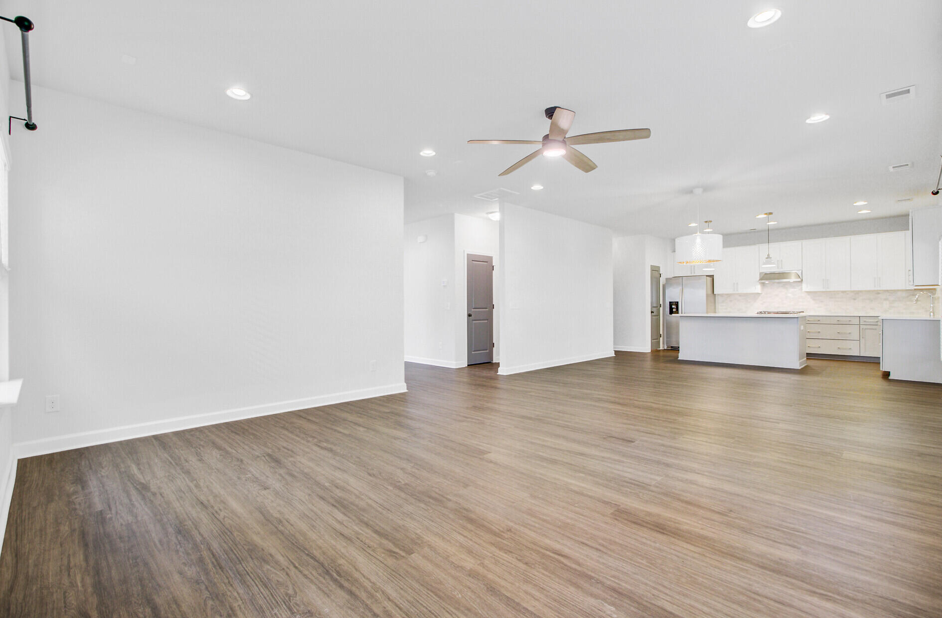 1507 Dawn Mist Way