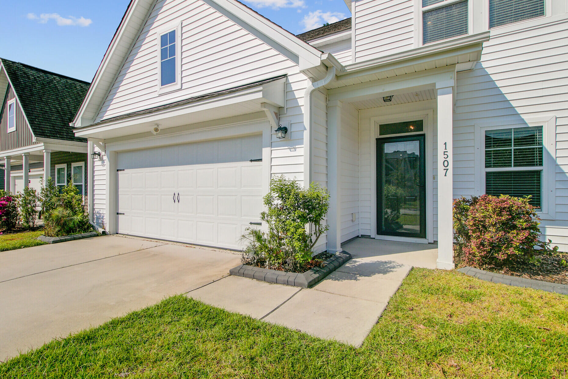 1507 Dawn Mist Way