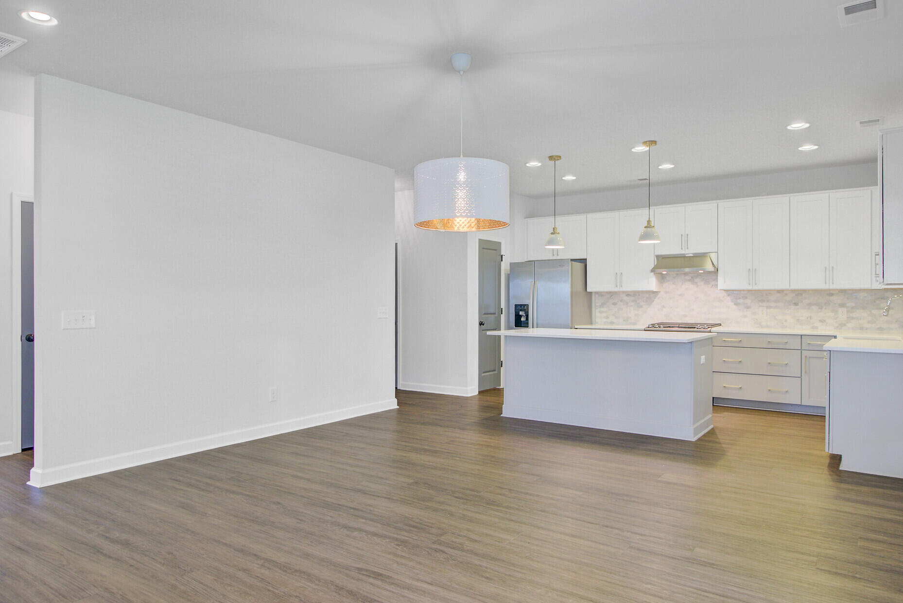 1507 Dawn Mist Way