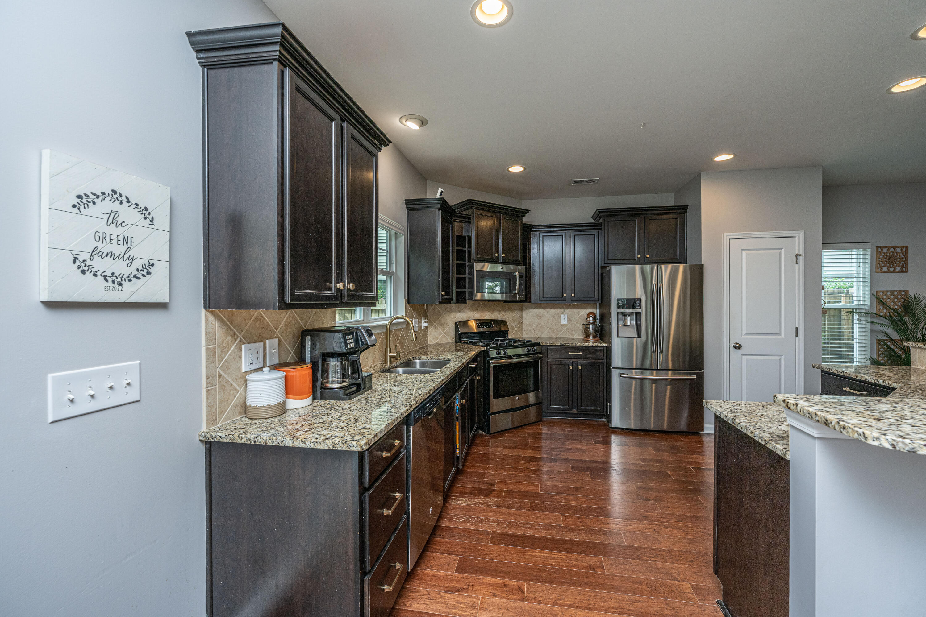 2165 Ashley Cooper Lane