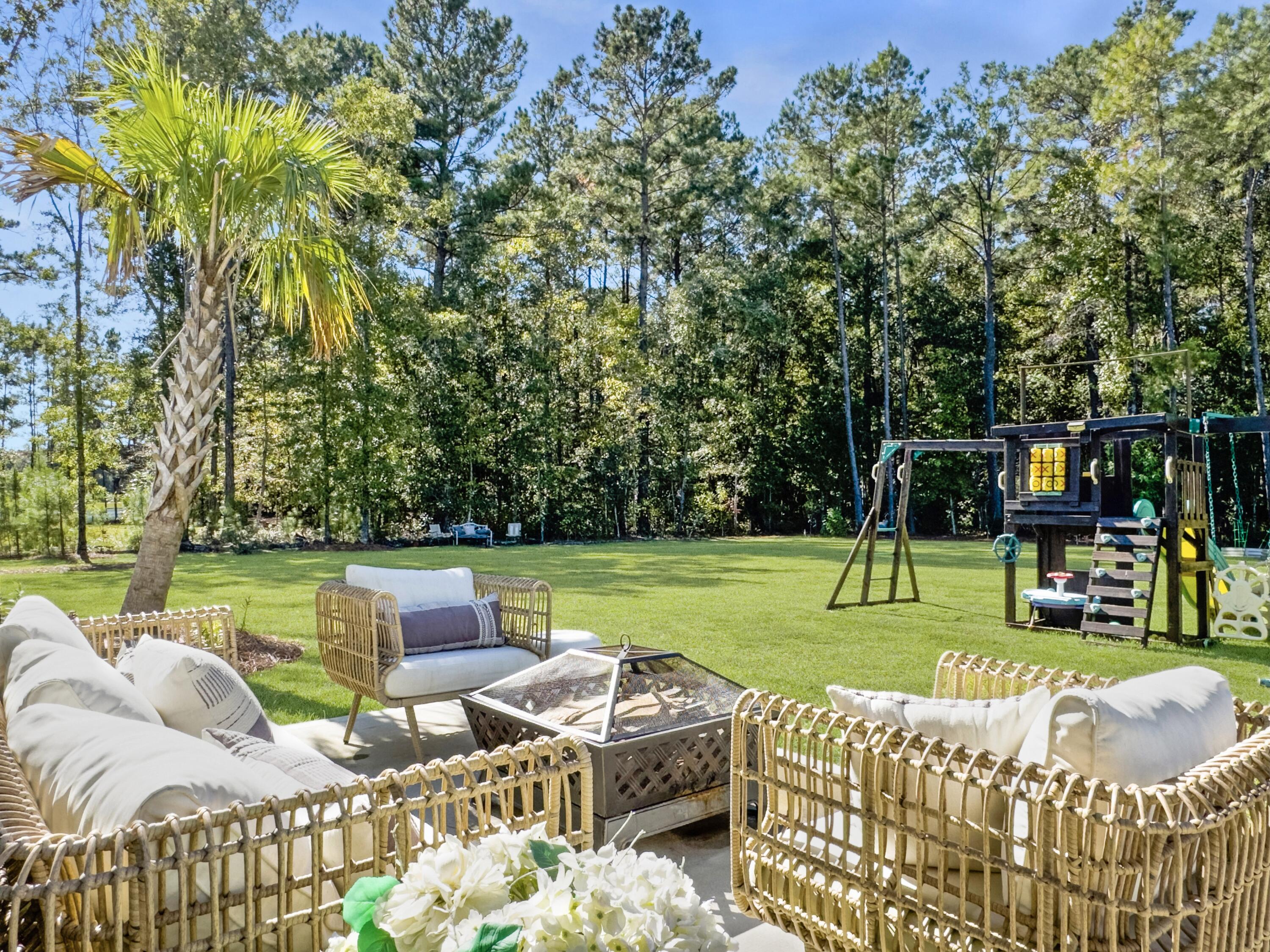 547 Pontoon Road
