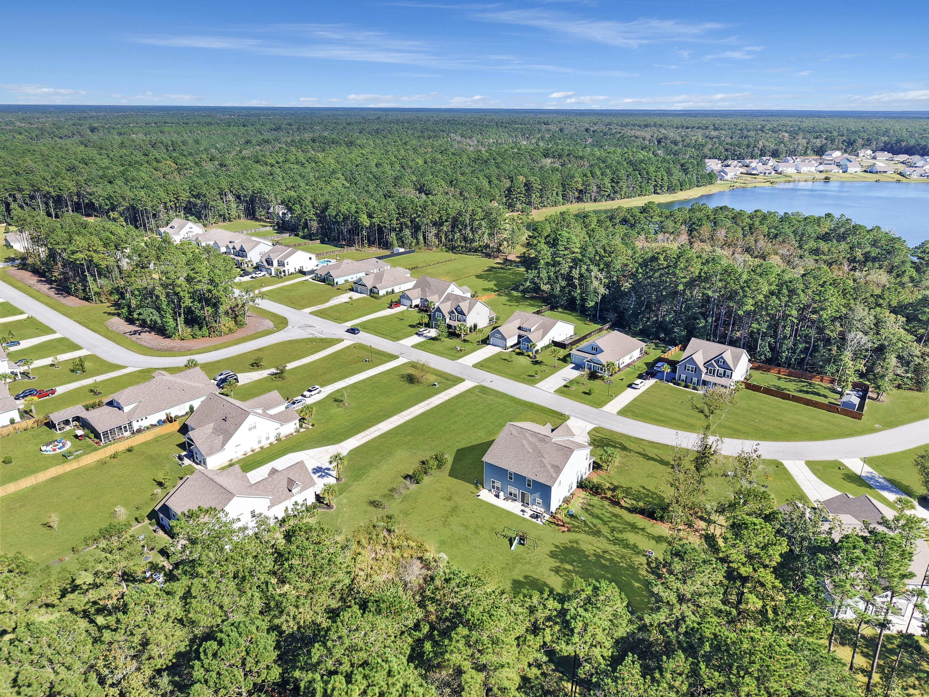 547 Pontoon Road