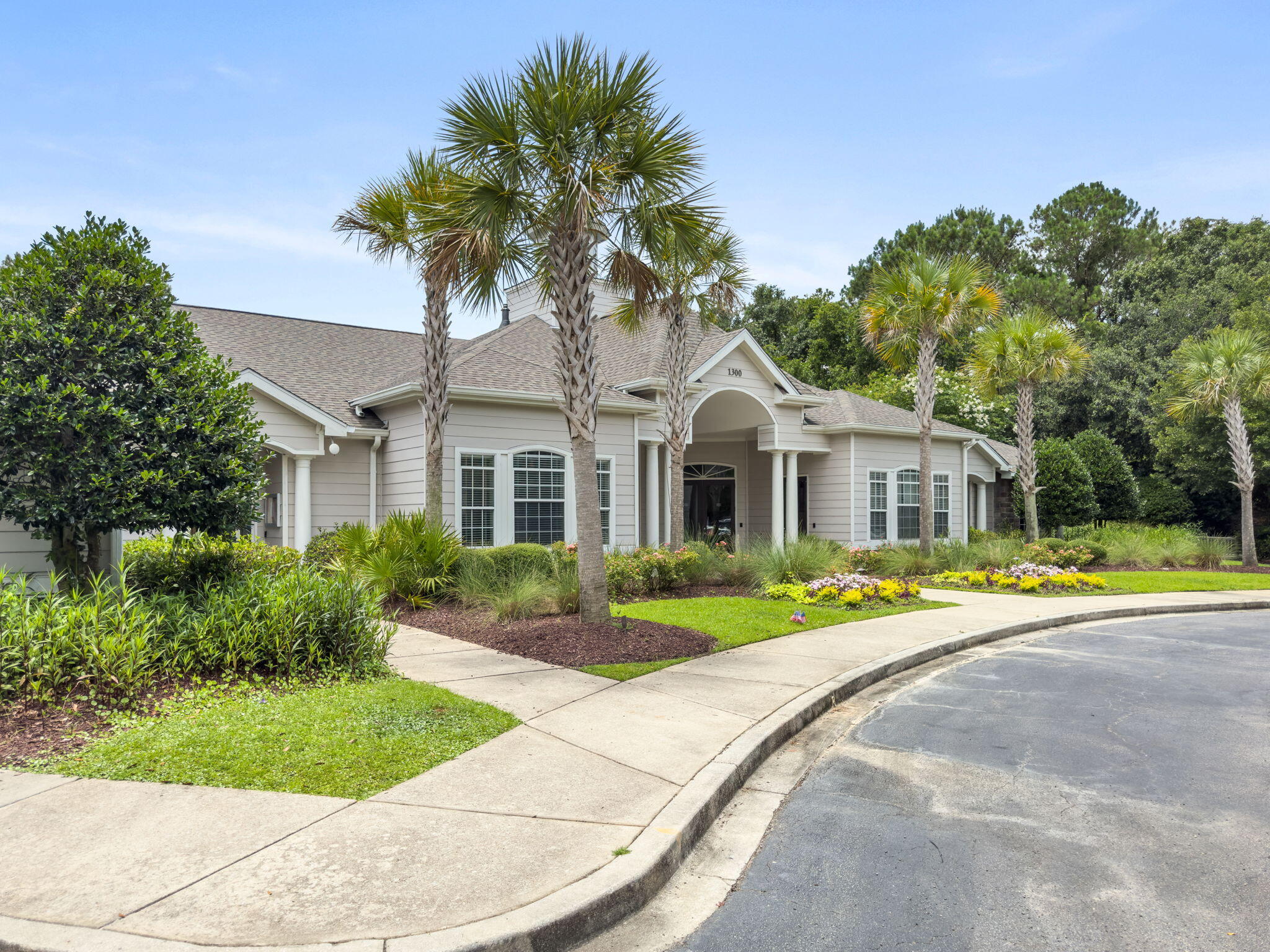 1300 Park West Boulevard # 813