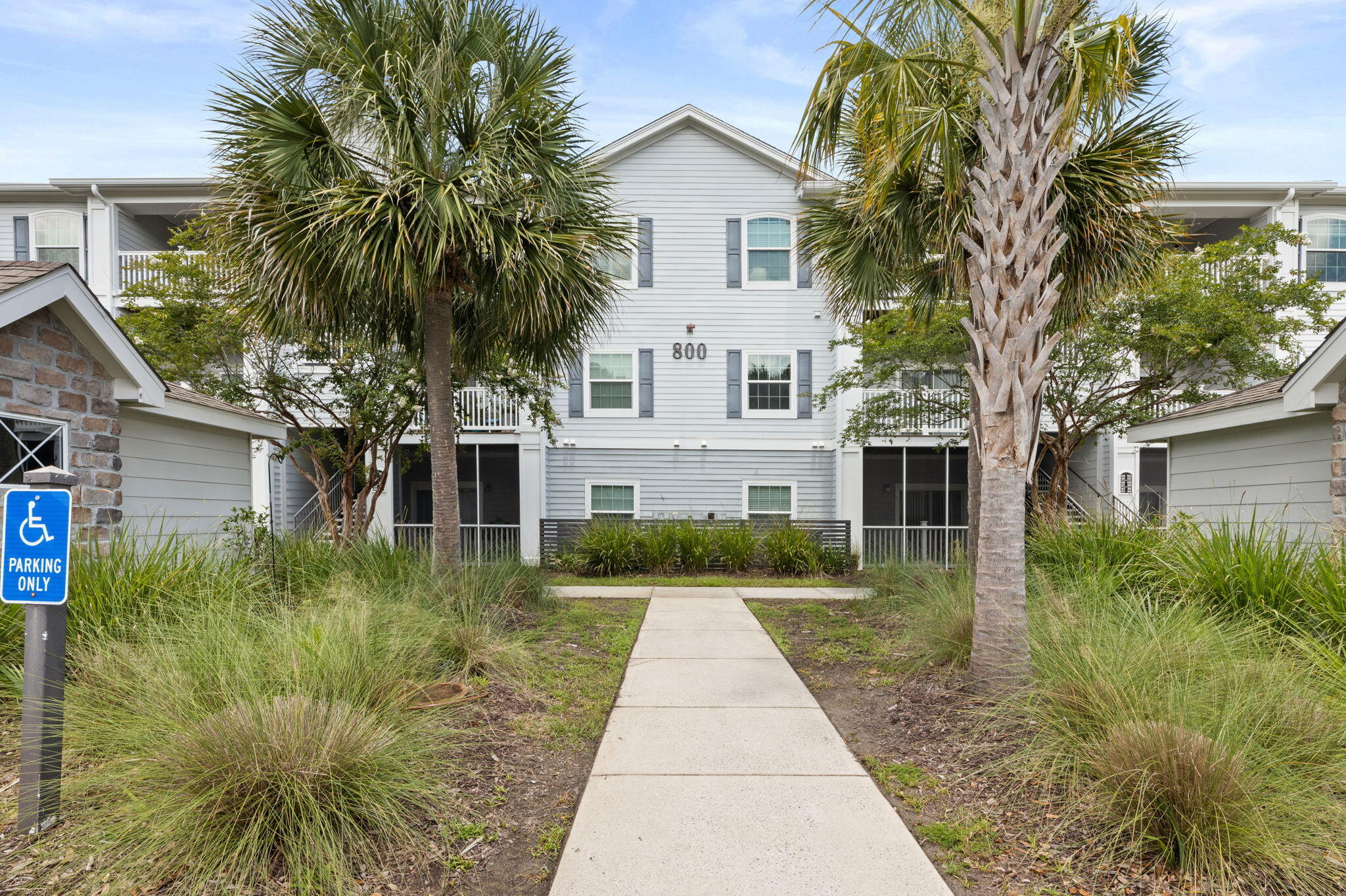 1300 Park West Boulevard # 813
