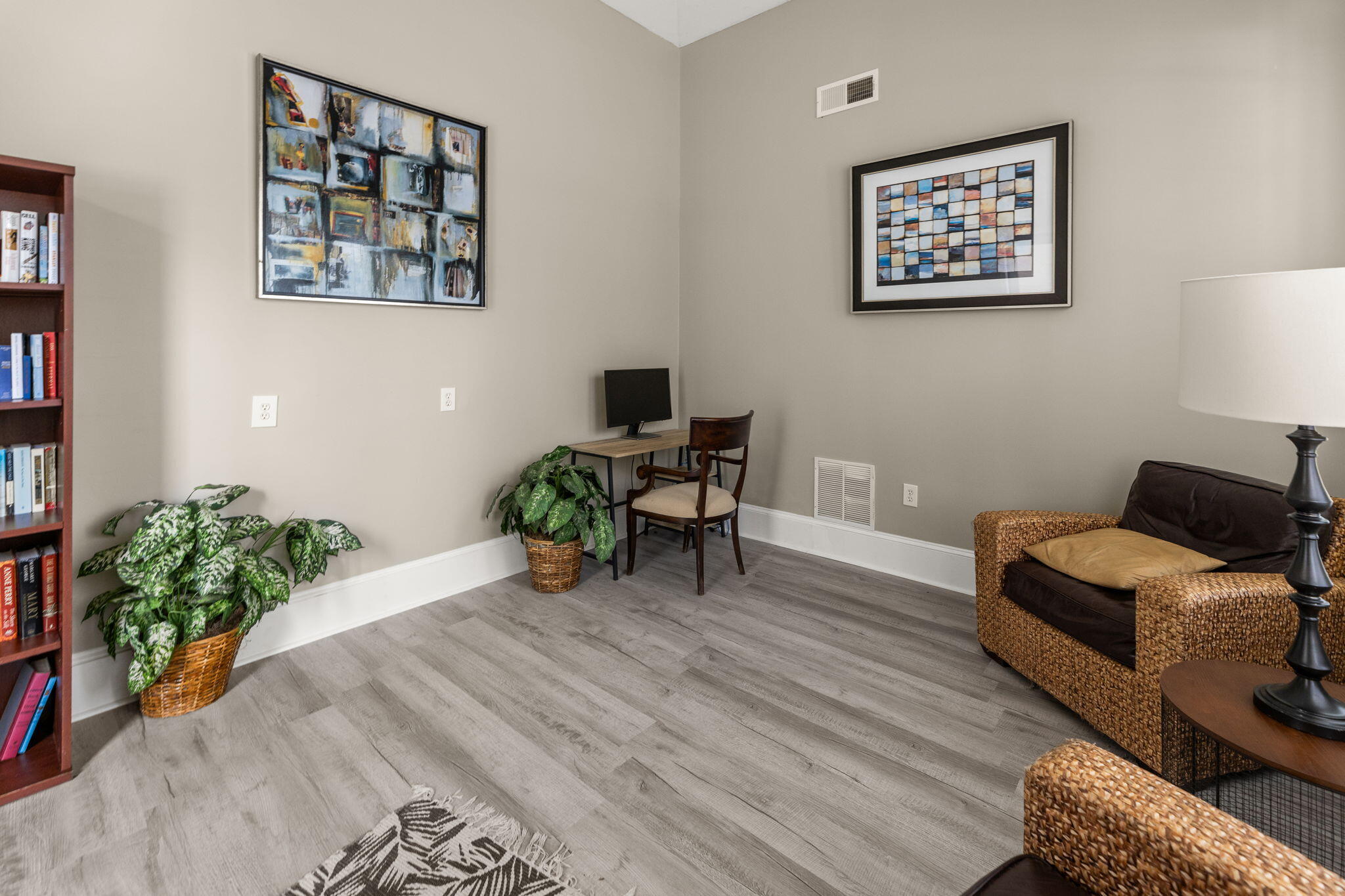 1300 Park West Boulevard # 813