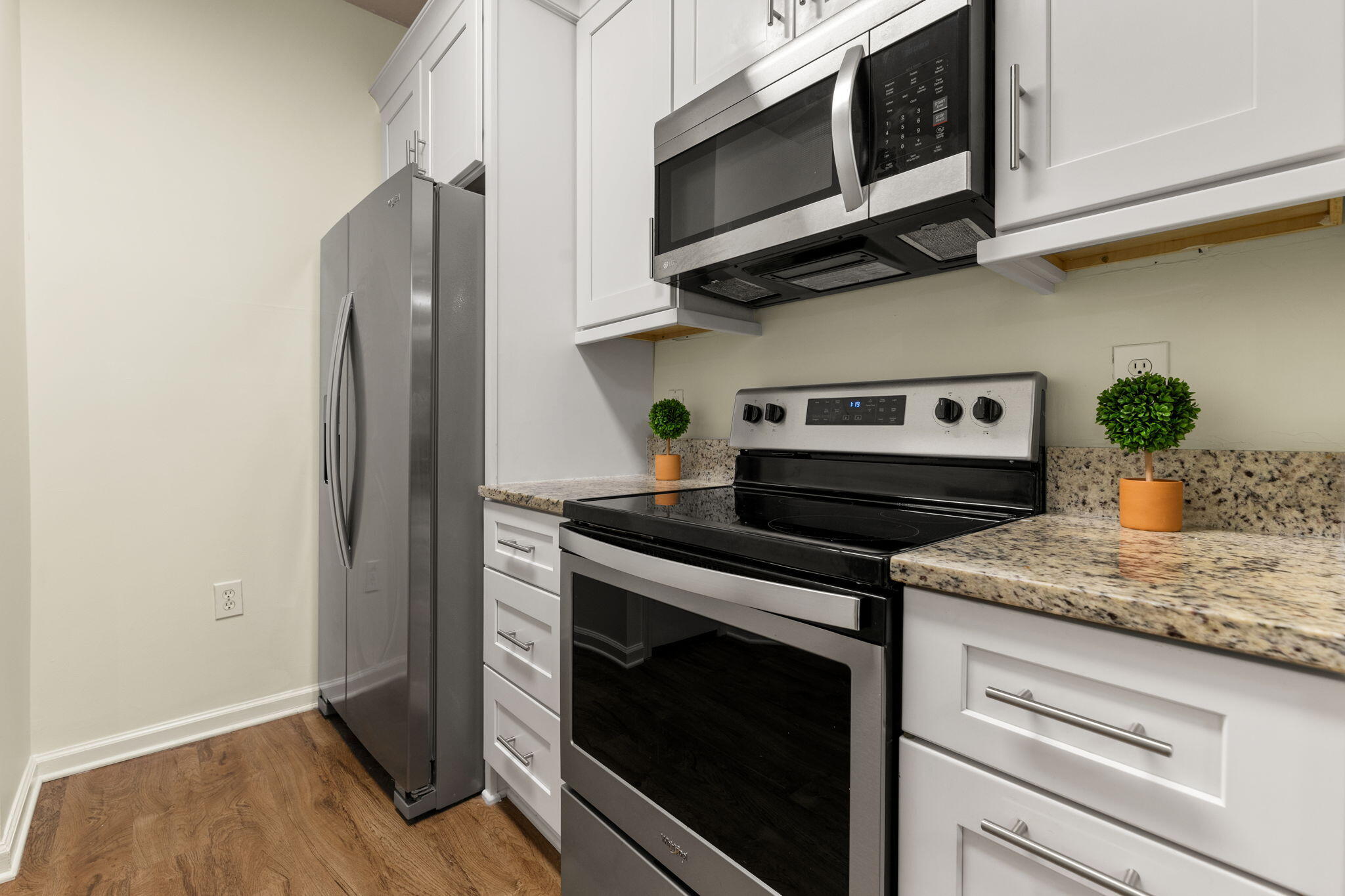 1300 Park West Boulevard # 813