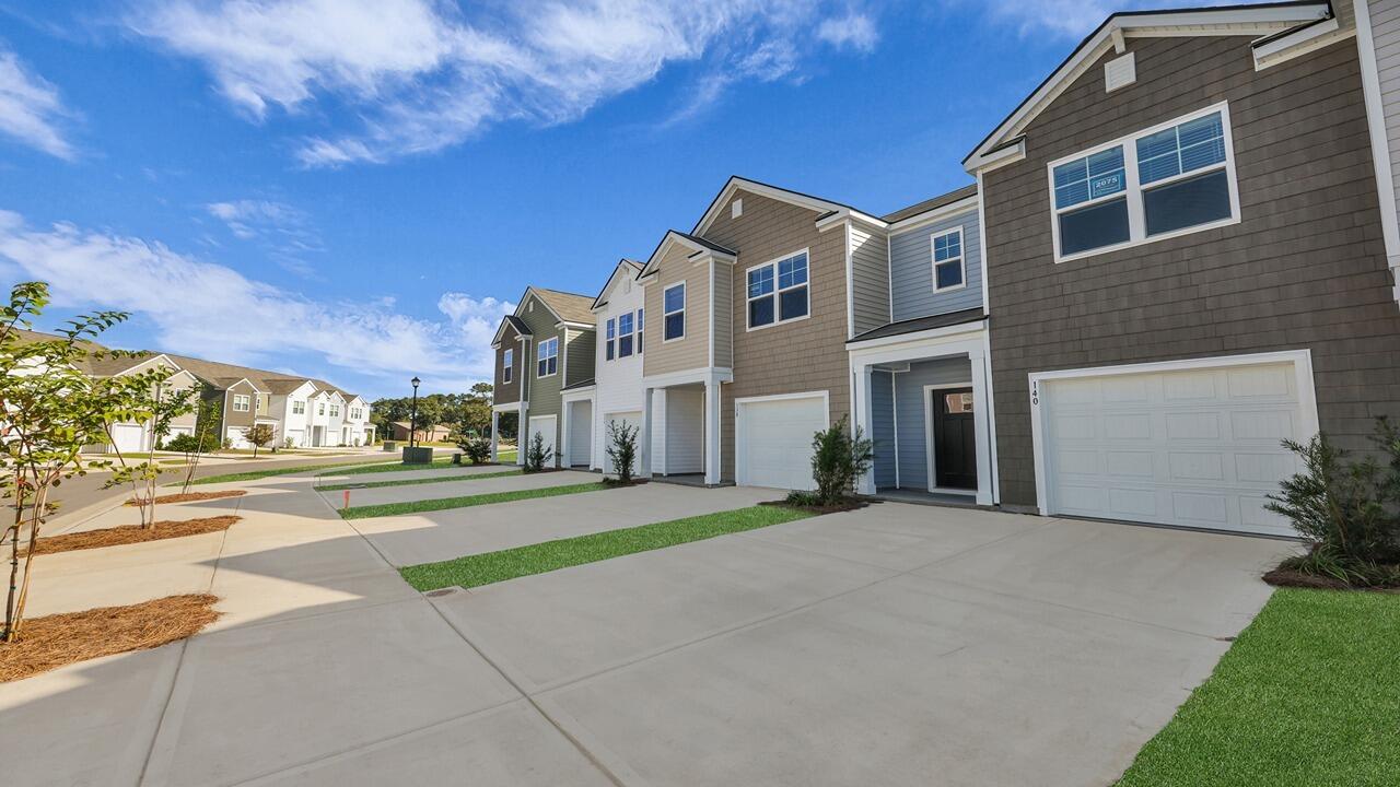 140 Yarrow Way