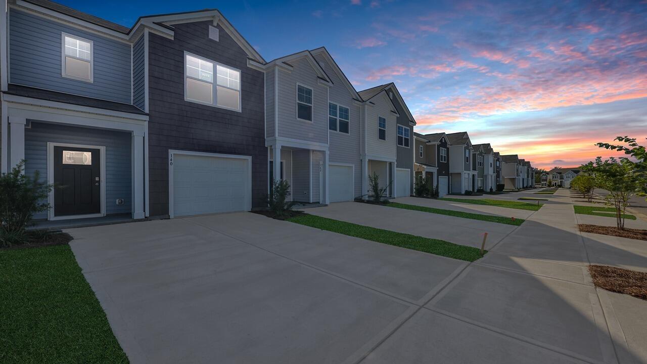 140 Yarrow Way