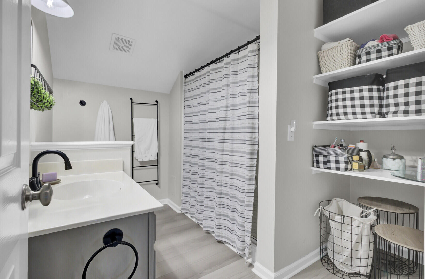 1156 Marsh Harbour Lane