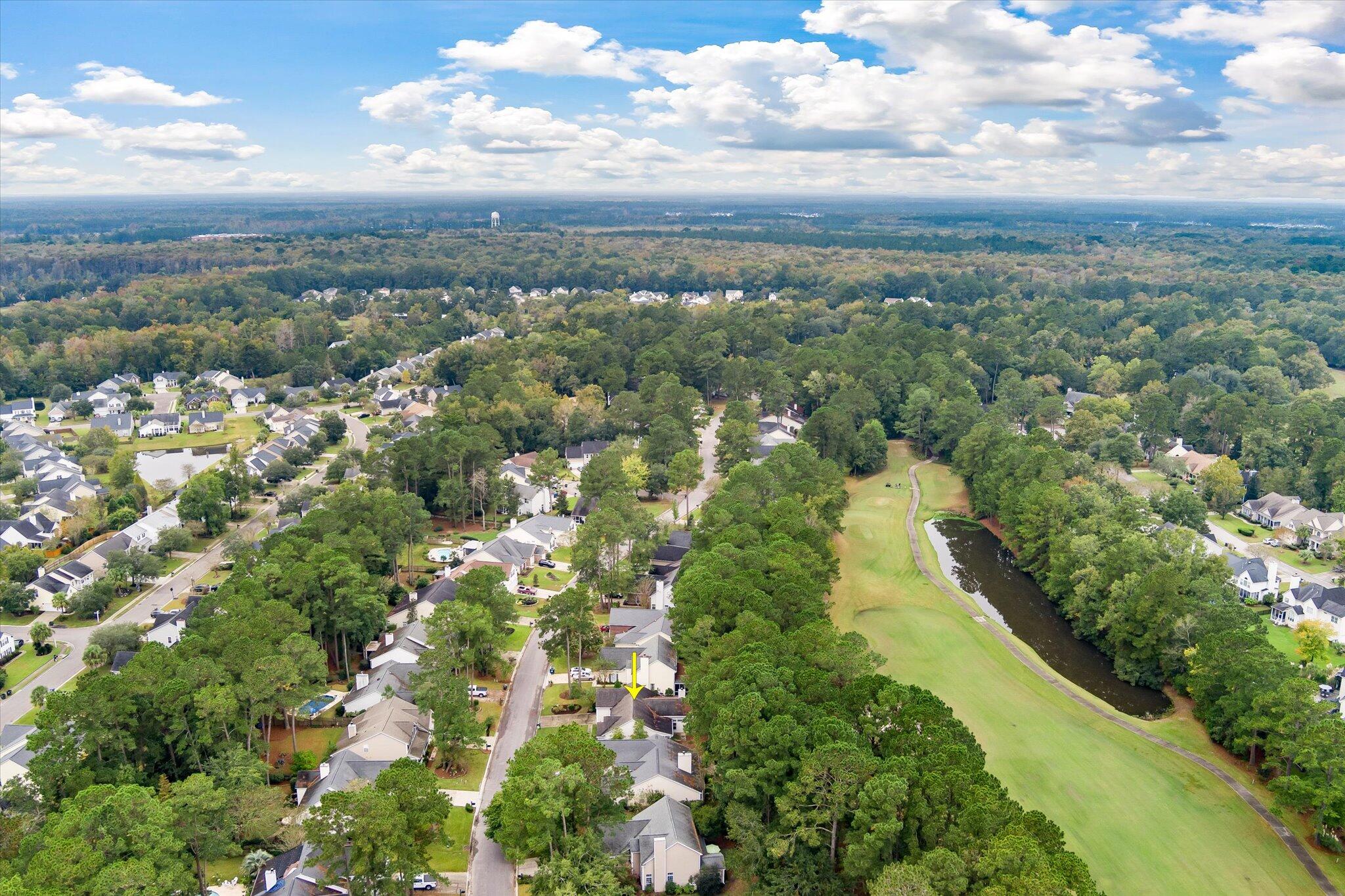 534 Pointe Of Oaks Road