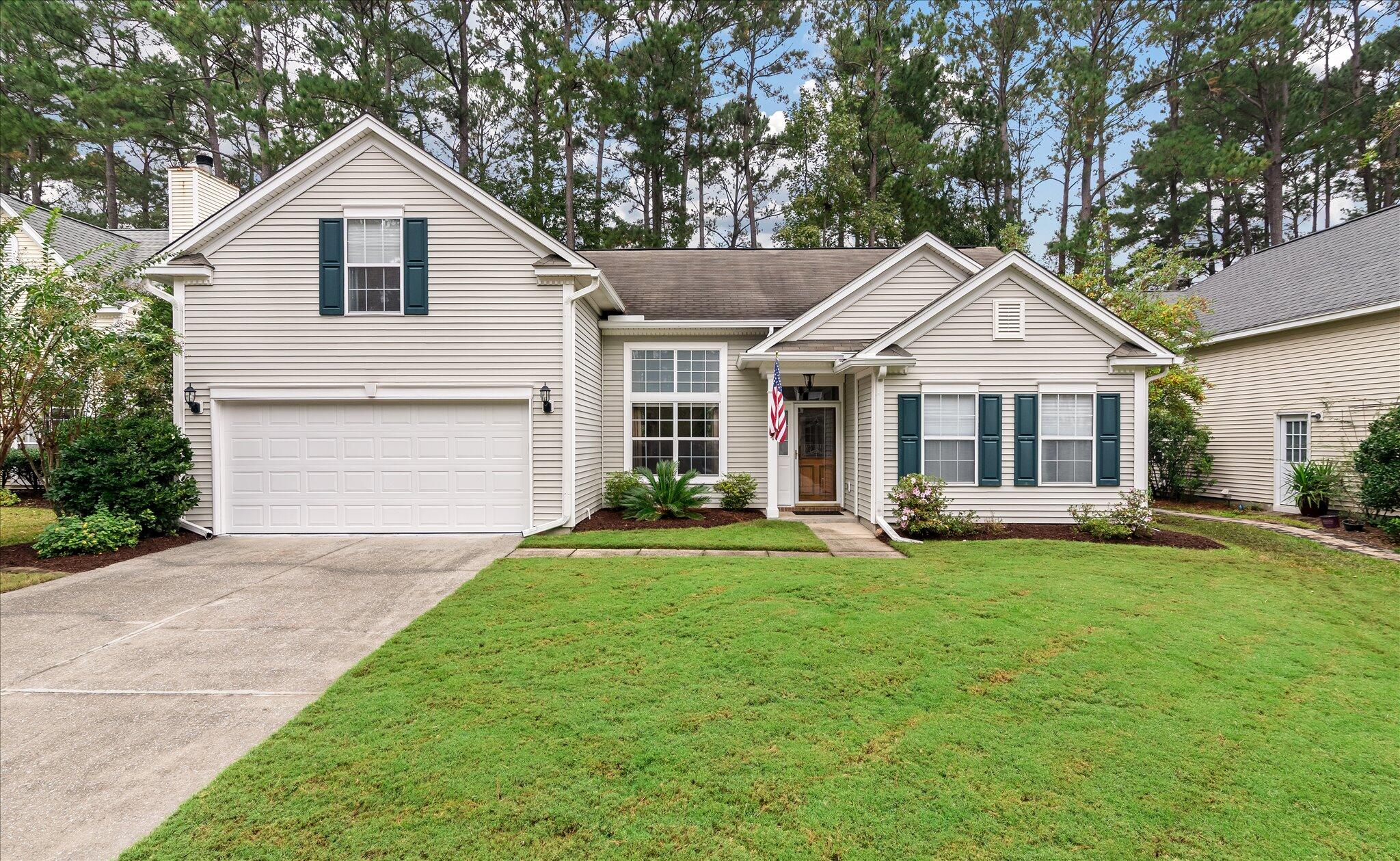 534 Pointe Of Oaks Road