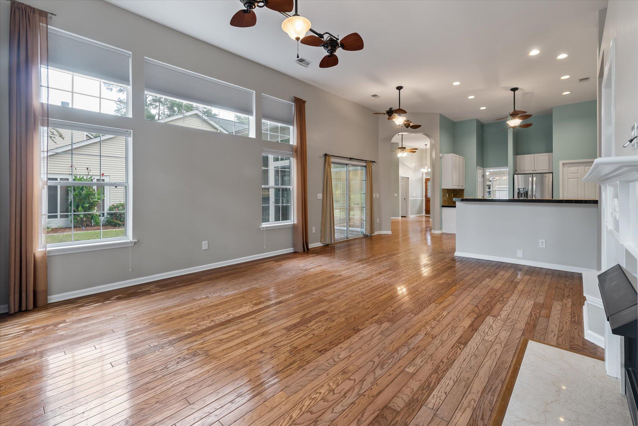 534 Pointe Of Oaks Road
