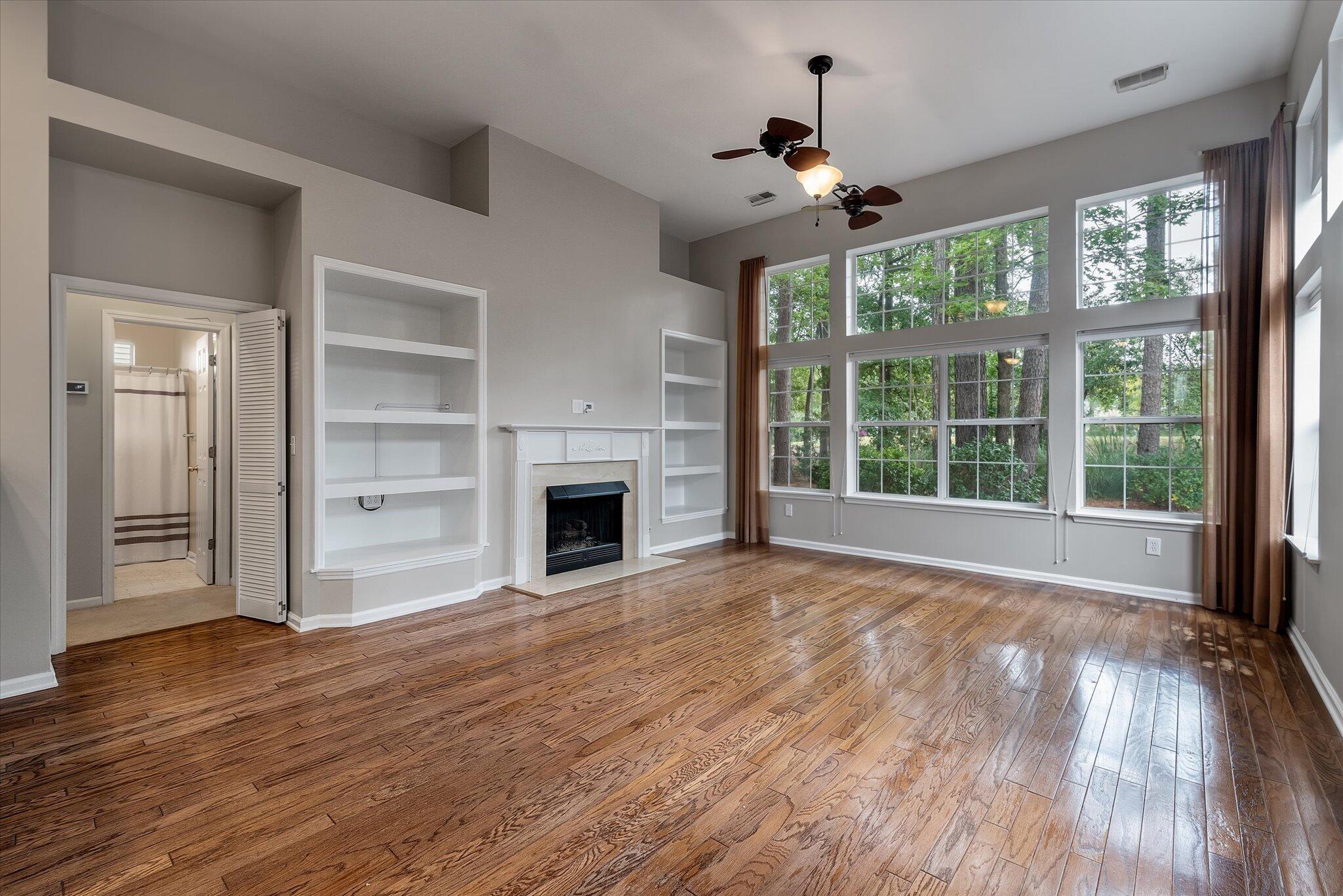 534 Pointe Of Oaks Road
